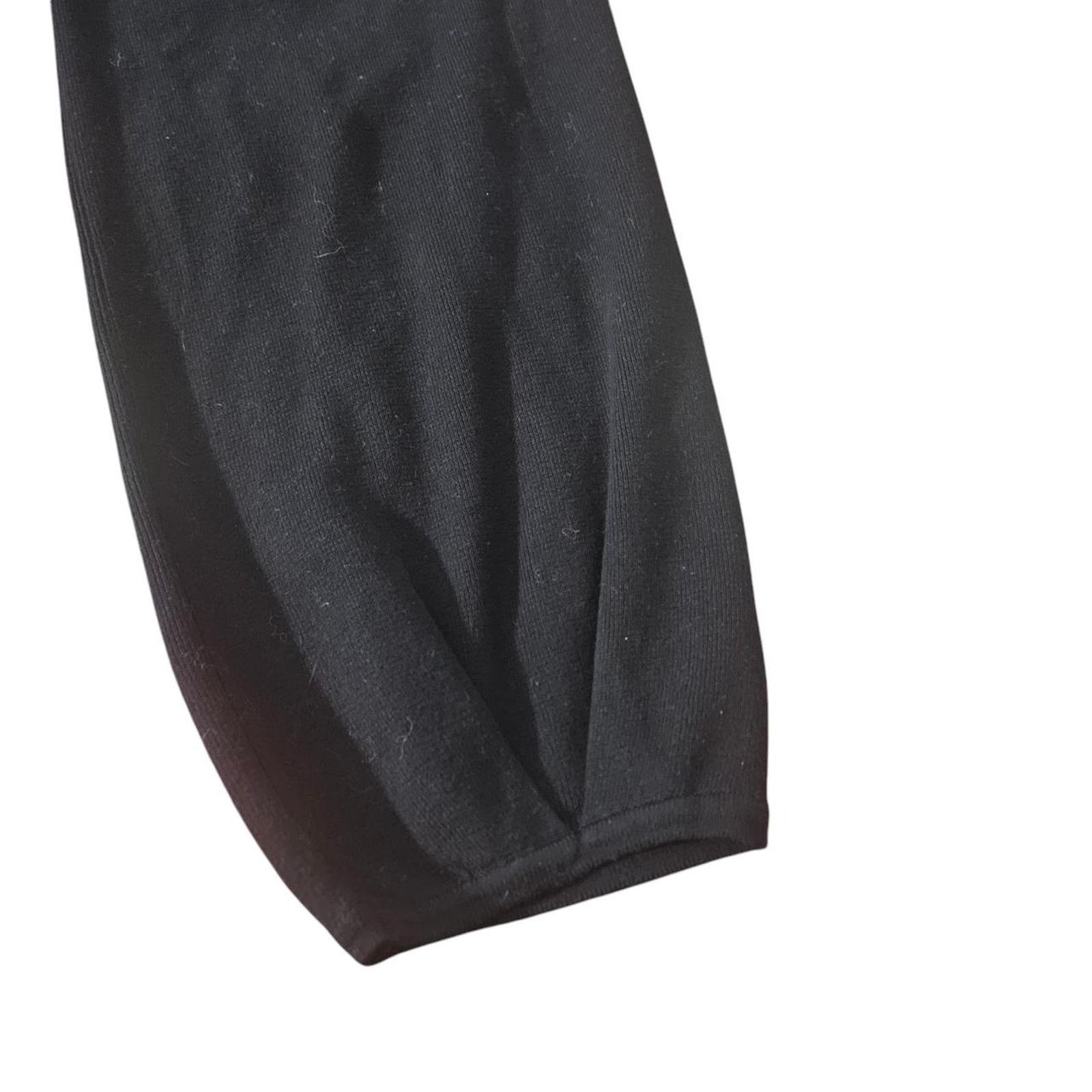 The Unbranded Brand Flowy wide leg design for effortless Size 27" / US 4 / IT 40 - 6 Thumbnail