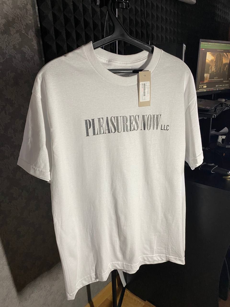 Pleasures Pleasures - Now Tee Size US S / EU 44-46 / 1 - 2 Thumbnail