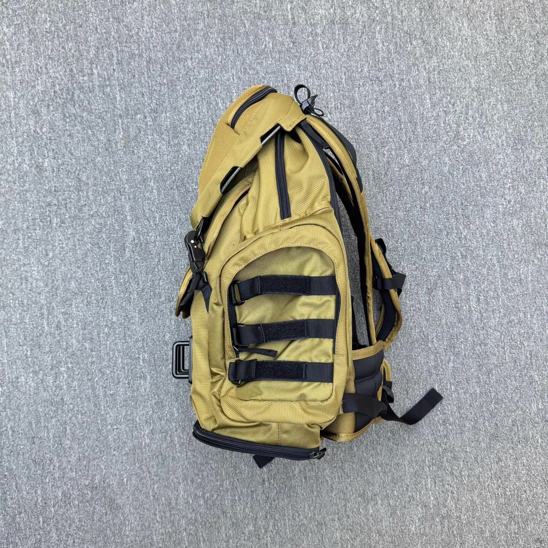 Oakley OAKLEY Backpack Q5 Size 34 - 3 Thumbnail