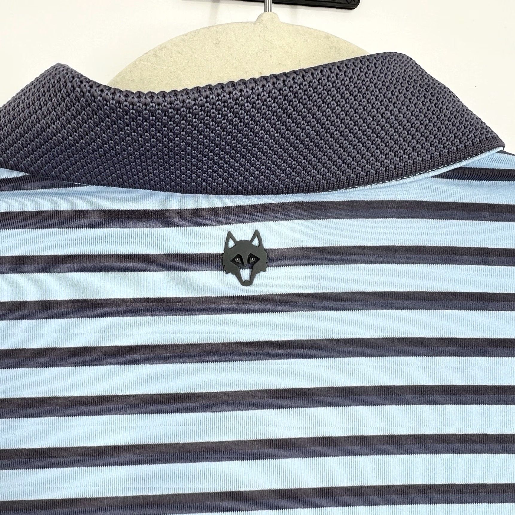 Vintage Greyson Polo Shirt Mens M Blue Stripe Logo Wolf Golf Performance Shirt Size US M / EU 48-50 / 2 - 7 Thumbnail