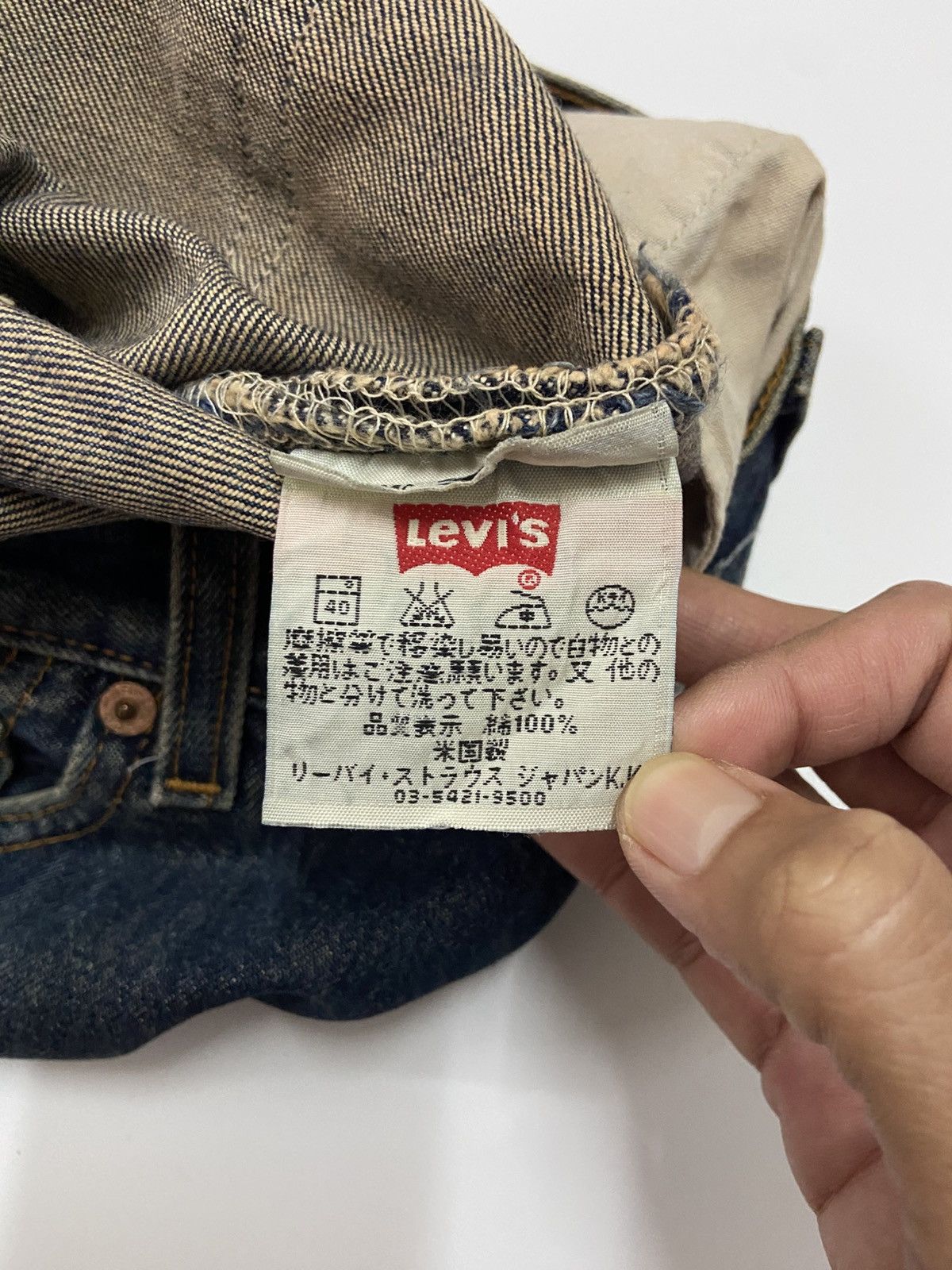 Levi's LEVI'S 501 DISTRESSED JEANS Size US 33 - 8 Thumbnail