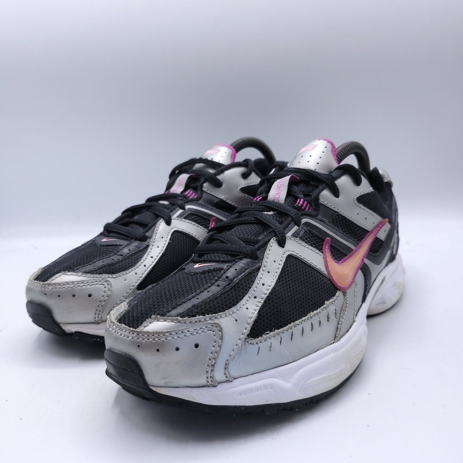 Nike Nike Complete Running Shoe Womens Size 8.5 328308-061 Black Size US 8.5 / IT 38.5 - 1 Thumbnail