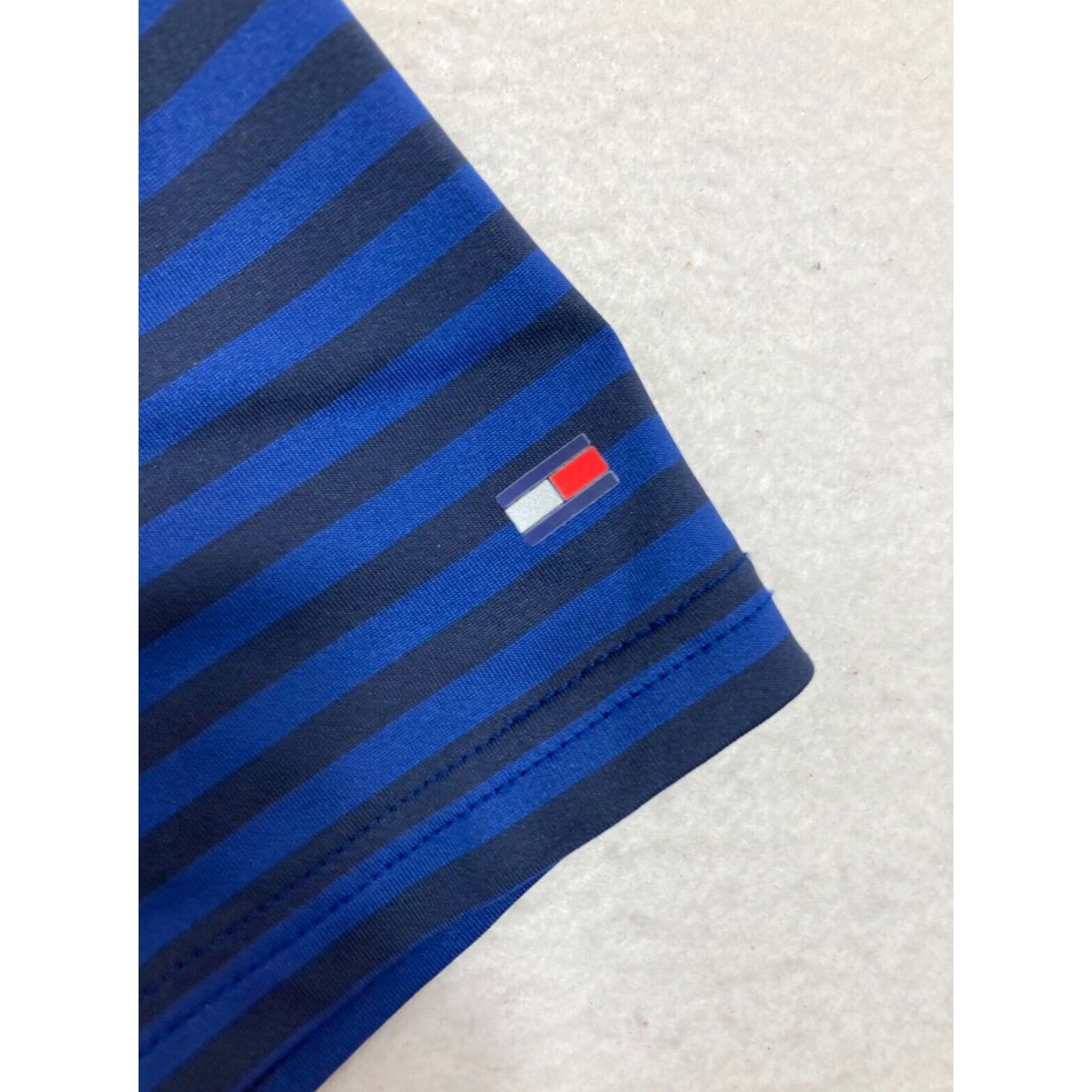 Tommy Hilfiger Tommy Hilfiger Polo Shirt Mens Medium Blue Short Sleeve Golf Performance Fit Cotton Blend Size US M / EU 48-50 / 2 - 2 Thumbnail