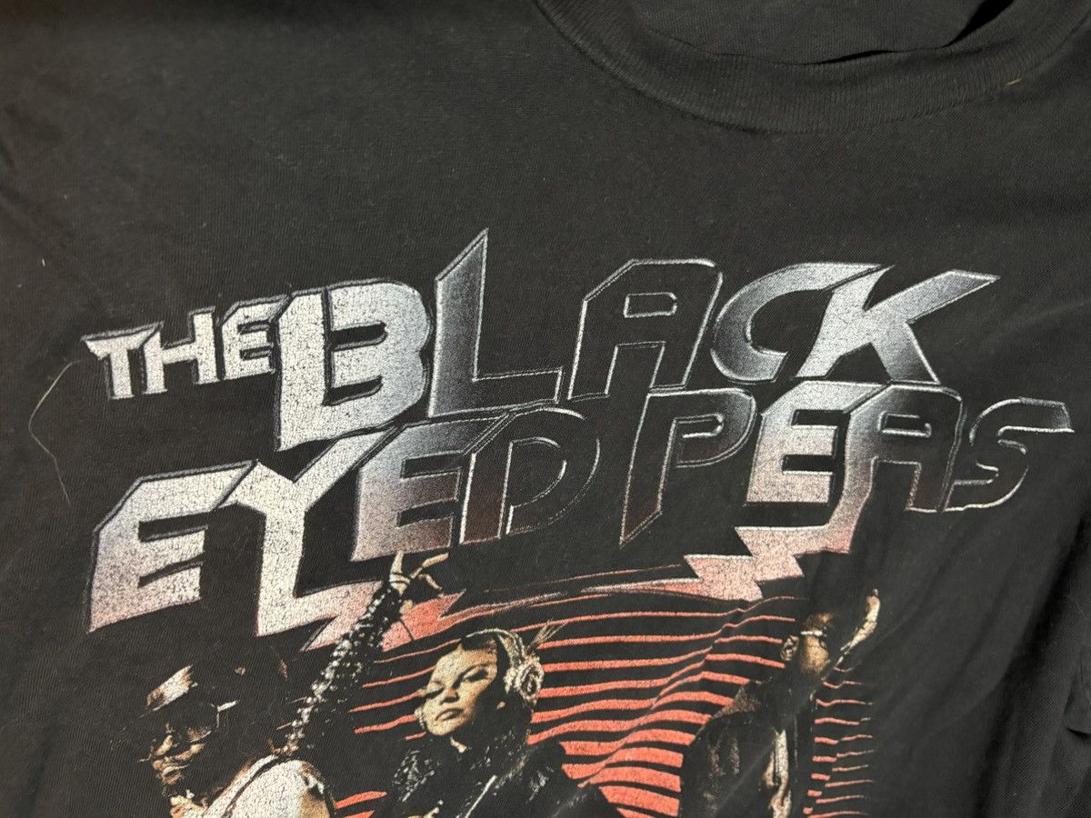 Other (2010 VINTAGE) Black Eyed Peas The E.N.D. Era Tee Size US M / EU 48-50 / 2 - 2 Thumbnail