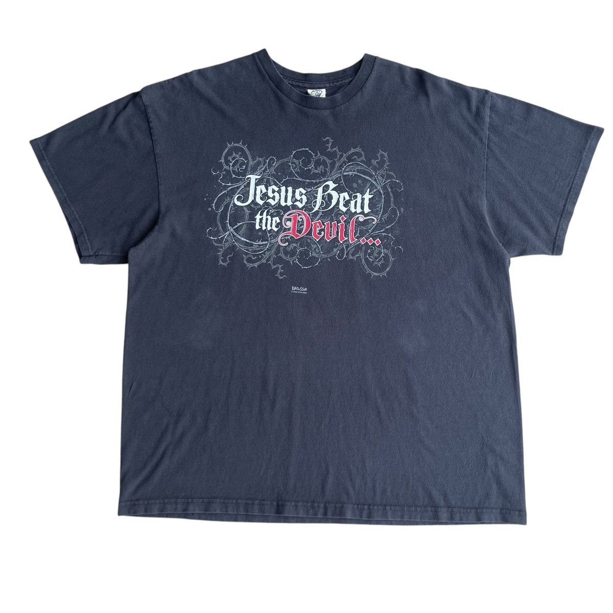 Vintage Kerusso 2009 Jesus Beat The Devil Tshirt Size US XXL / EU 58 / 5 - 1 Thumbnail