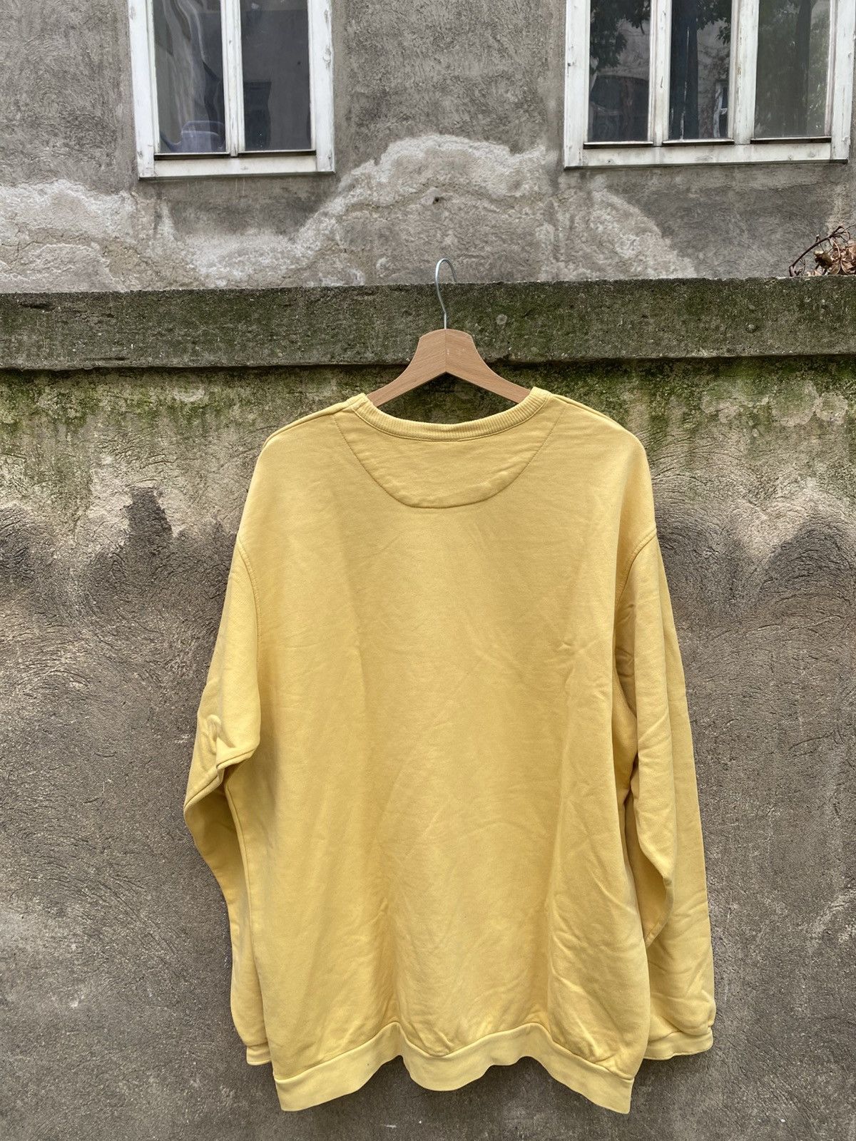 Nike × Vintage Vintage Nike Central Embroidered Logo Sweatshirt Size US L / EU 52-54 / 3 - 8 Thumbnail
