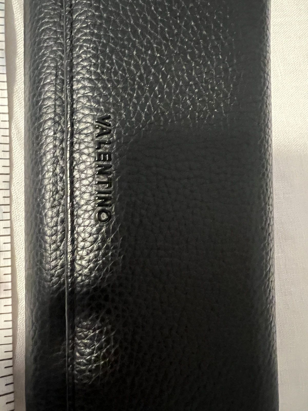 Mario Valentino Mario Valentino Leather Wallet On Chain Crossbody Chain Size ONE SIZE - 3 Thumbnail