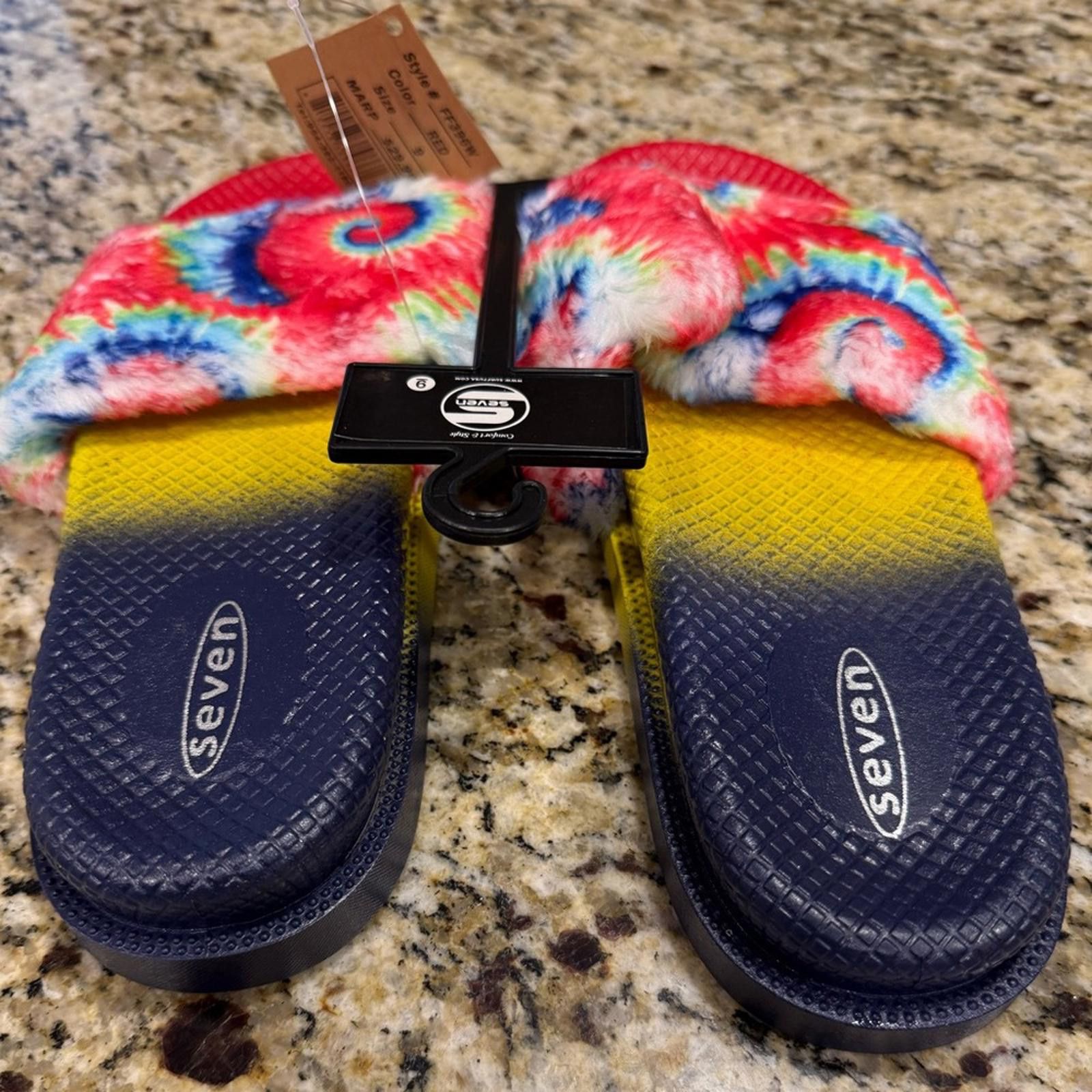 Seven 7 Seven tie dyed faux fur rainbow colored slides Size 9 Size US 9 / IT 39 - 3 Thumbnail