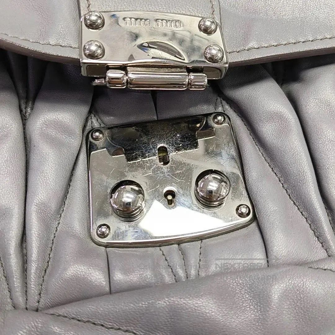 Other Miu Miu Gray Shearling Quilted Shoulder Bag. Size ONE SIZE - 6 Thumbnail
