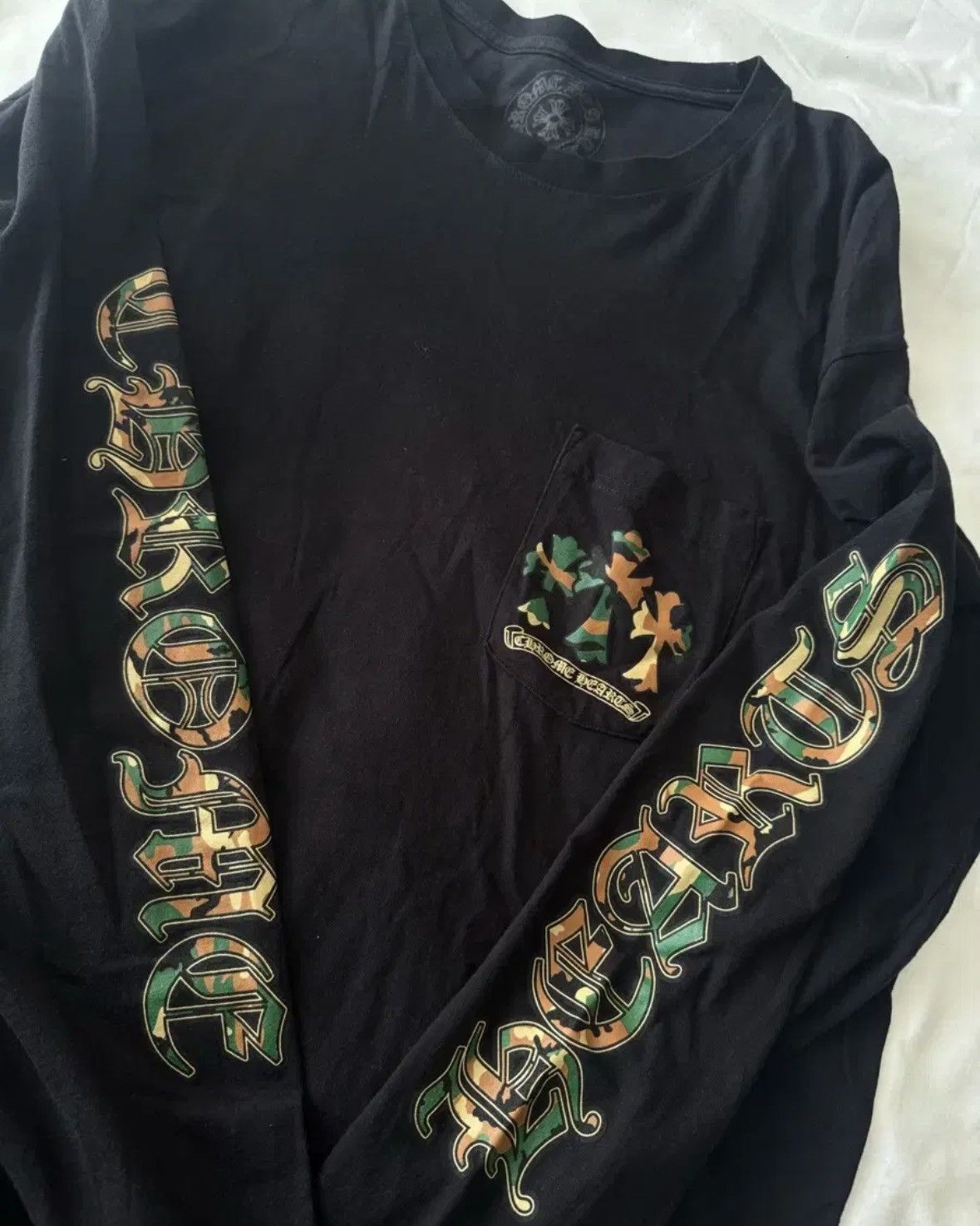 Chrome Hearts Cross Pocket Camo Longsleeve BLK Size US XXL / EU 58 / 5 - 1 Thumbnail