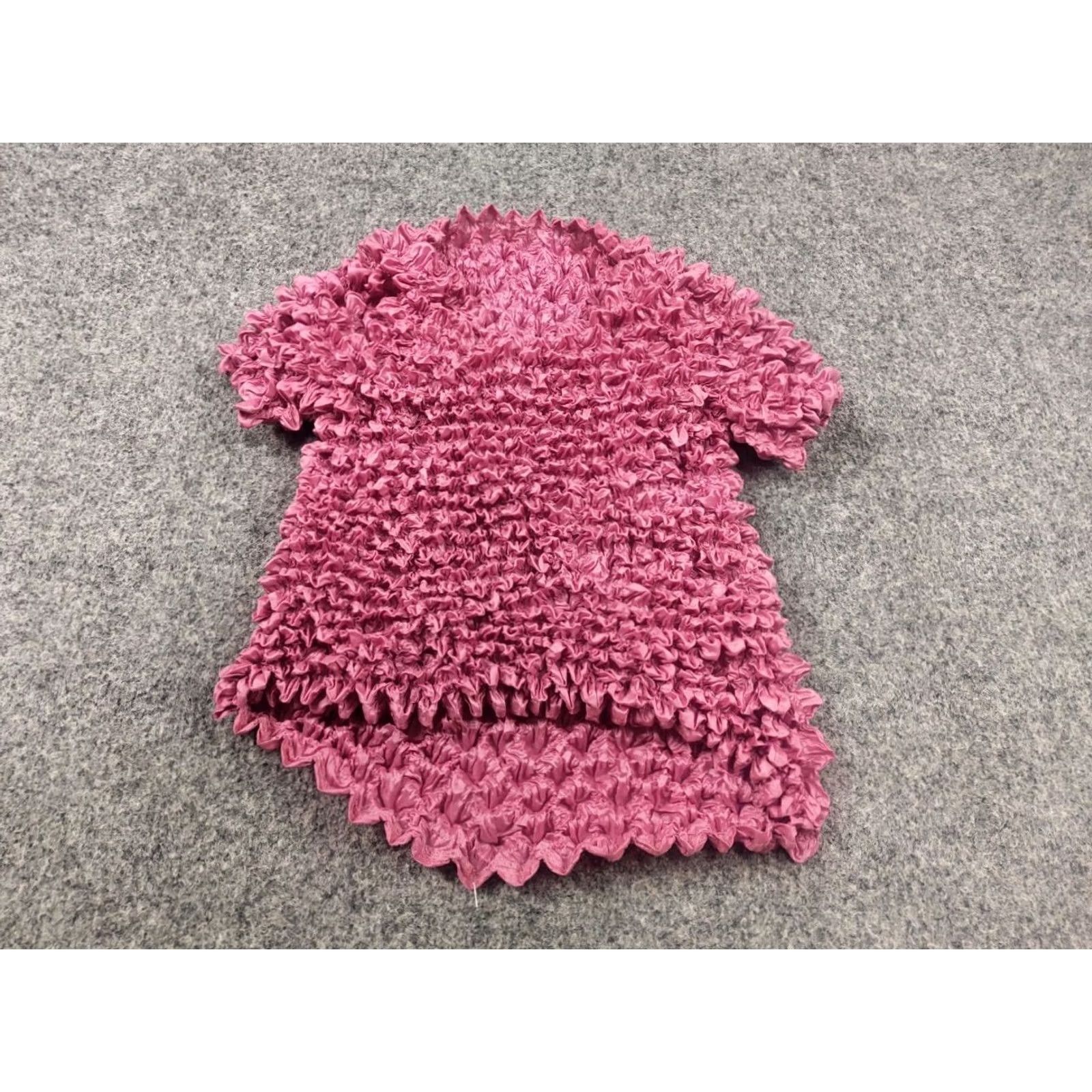 Pinko VINTAGE Issey Miyake Pink Short Sleeve Top Pleats One Size 90s Grunge Women's Shirt Size ONE SIZE - 2 Thumbnail