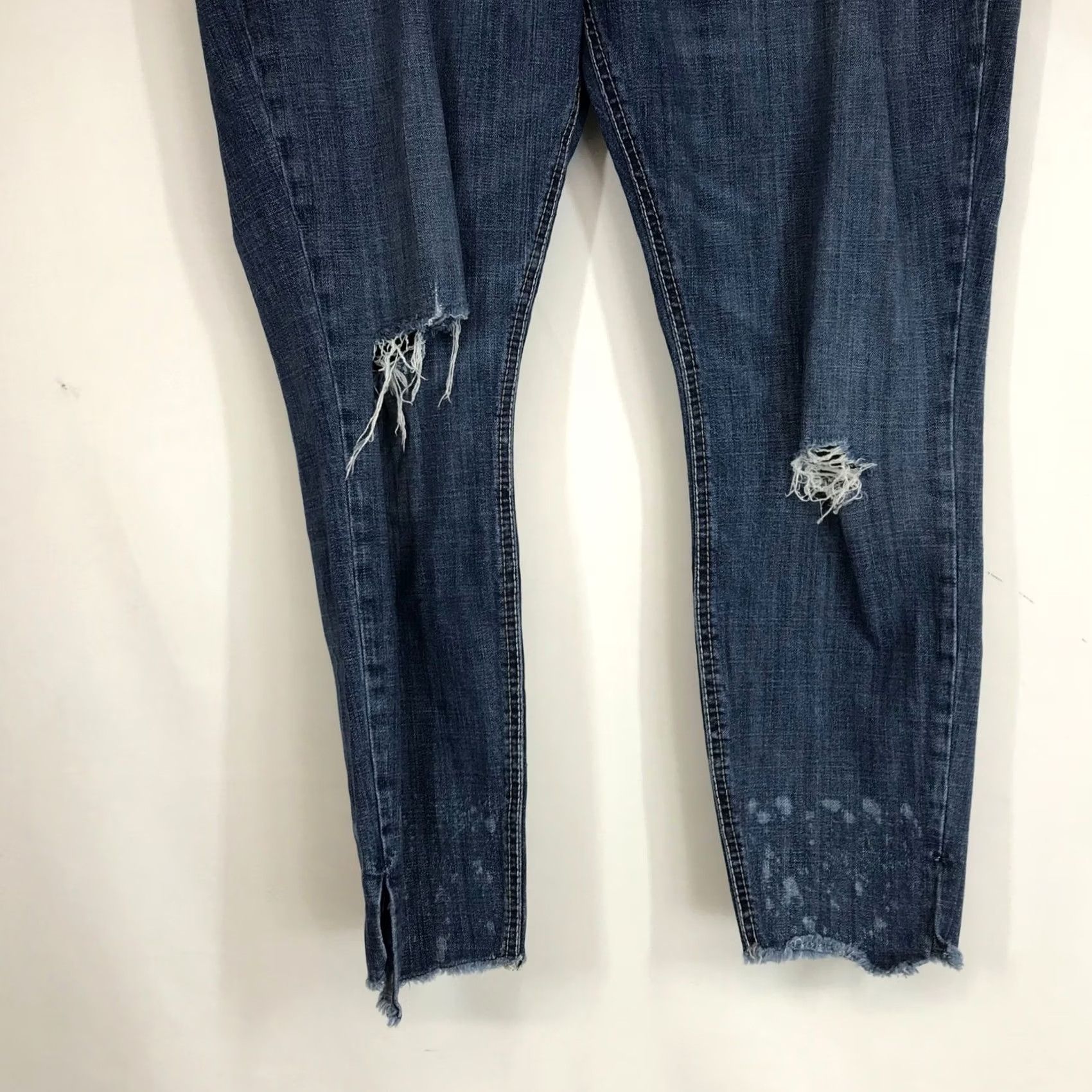 Denime Cruel Denim Abby Blue Distressed Ripped Jeans Women Size 33 Size 24" / US 00 / IT 34 - 3 Thumbnail