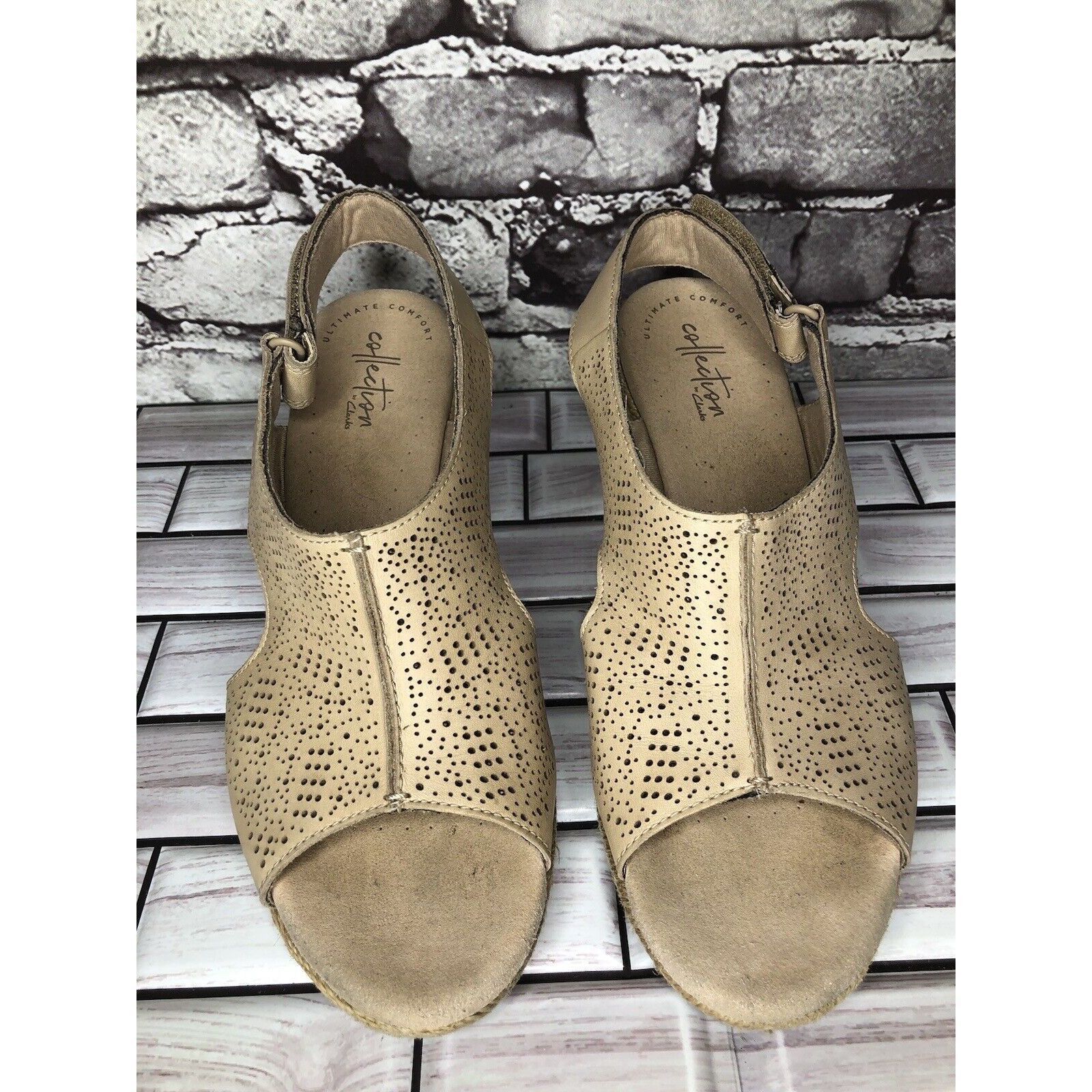 Clarks Clarks Beige Leather Perforated Strap Espadrilles Wedge Sand Size US 8.5 / IT 38.5 - 18 Thumbnail