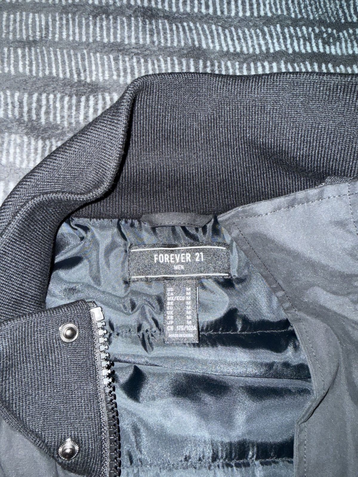 Forever 21 Men’s F21 Jacket Size US M / EU 48-50 / 2 - 3 Thumbnail