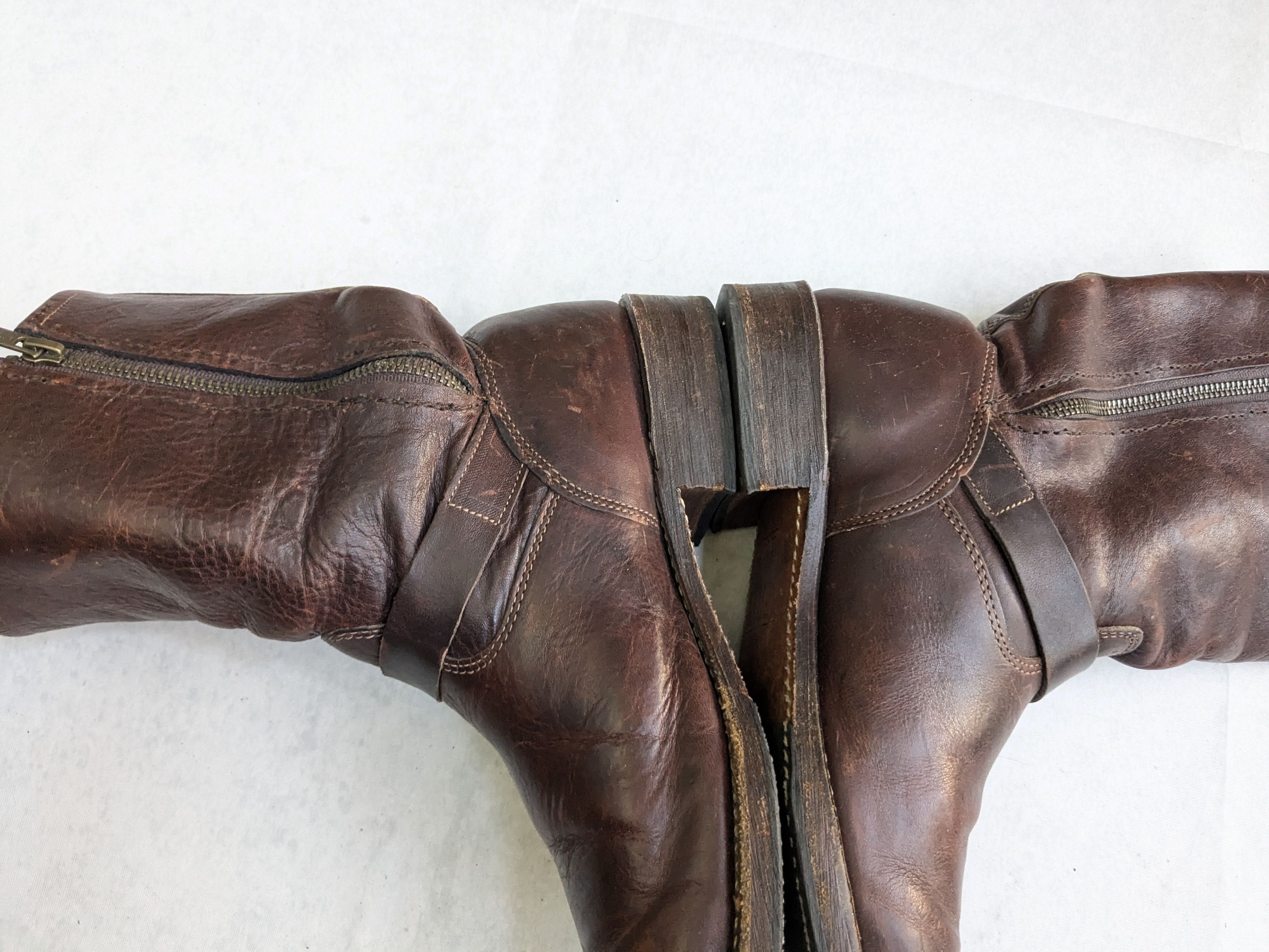 Frye Frye Engineer Boots Brown Leather 9 M Buckle Size US 9 / EU 42 - 10 Thumbnail
