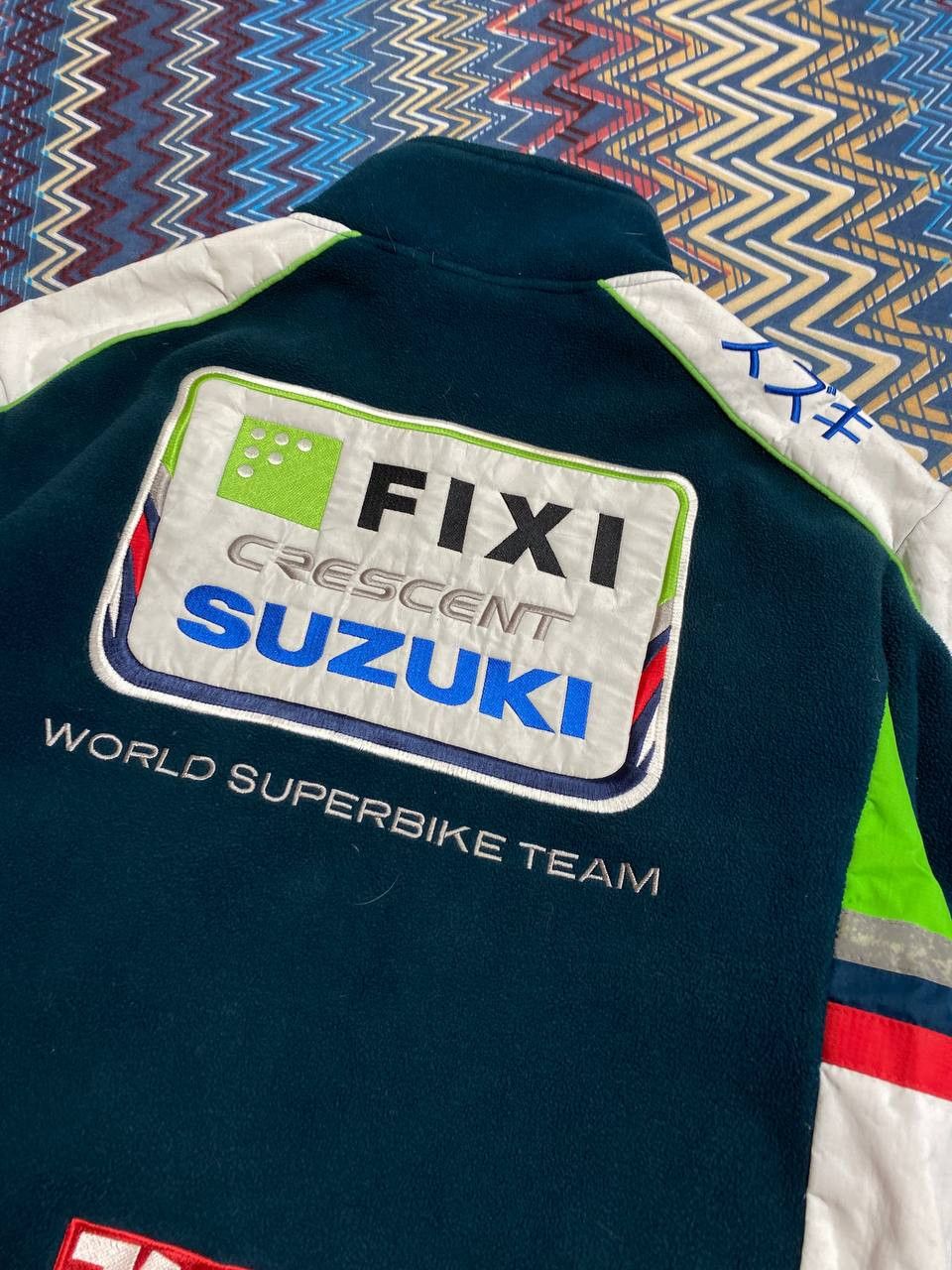 Vintage Vintage SUZUKI World Superbike team big logo Y2K Size US M / EU 48-50 / 2 - 21 Thumbnail