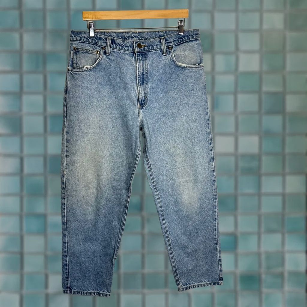 Carhartt VINTAGE Carhartt B17 DST Jeans Light Wash 38x30 USA Relaxed Tapered Leg 5-Pocket Mens Denim Blue 90s Size US 38 / EU 54 - 1 Thumbnail