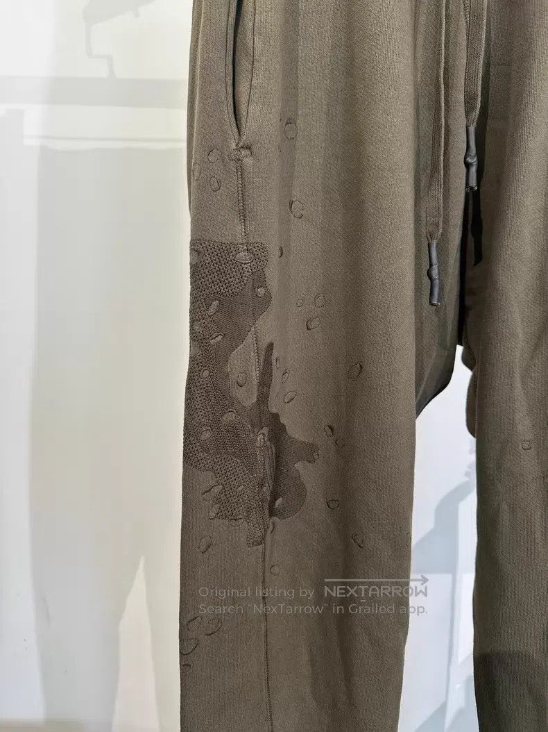 Boris Bidjan Saberi Boris Bidjan Saberi Size XL P3 embroidered sweatpants| Size US 34 / EU 50 - 6 Thumbnail