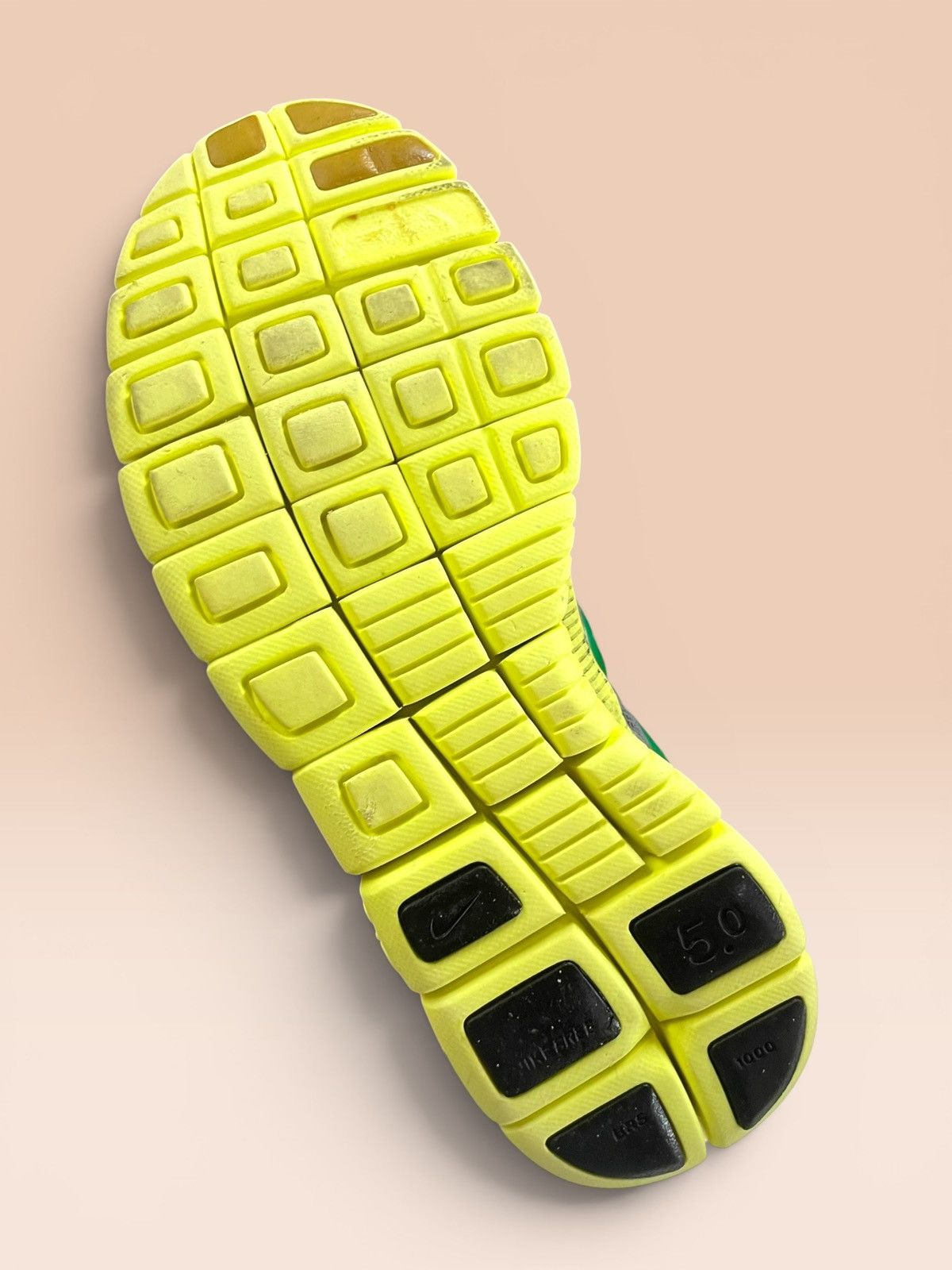 Nike Nike Kukini Free 5.0 Size US 8.5 / EU 41-42 - 17 Thumbnail