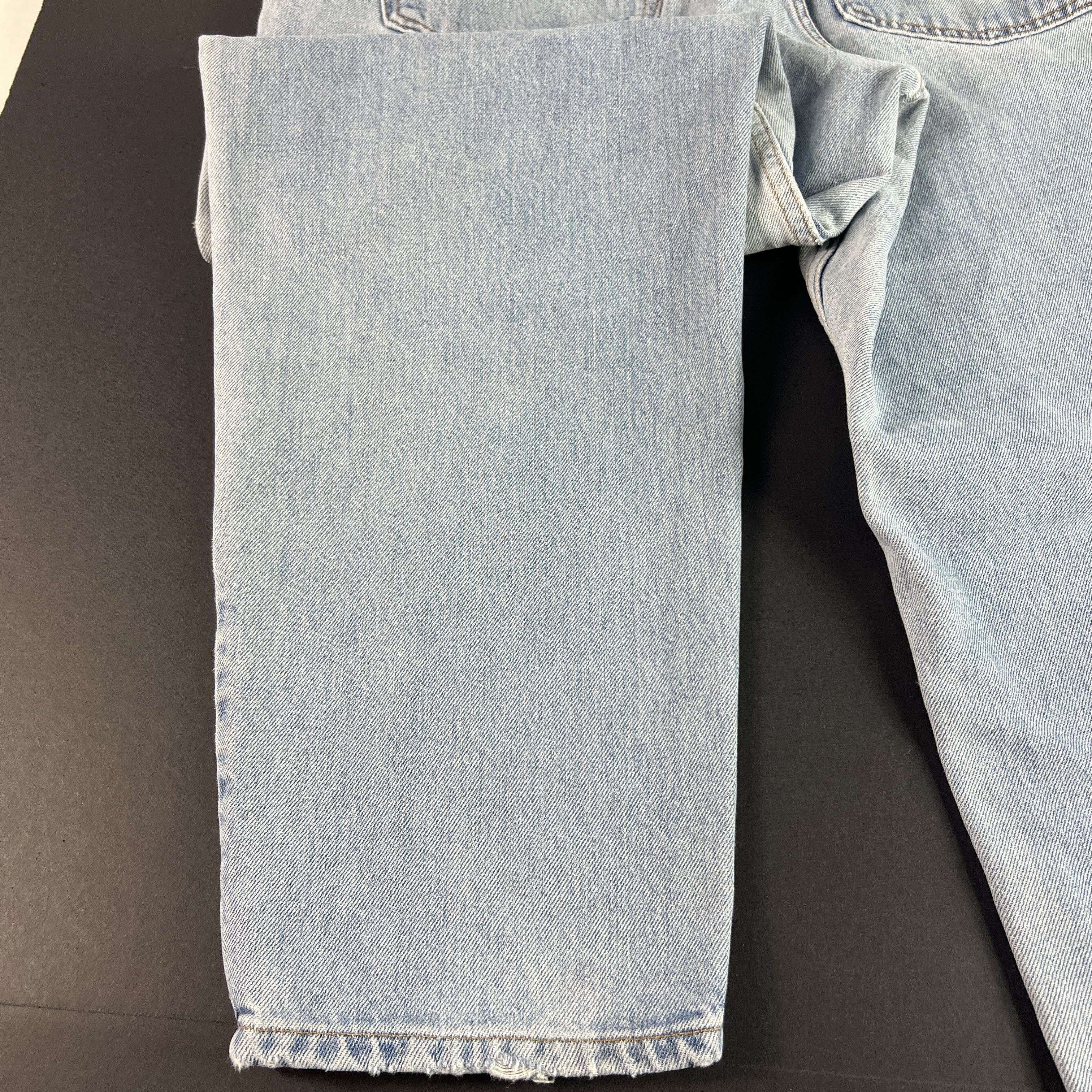 Levi's Y2K Levi's Jeans 560 Loose Tapered Blue Faded Cotton Denim Size US 35 - 19 Thumbnail