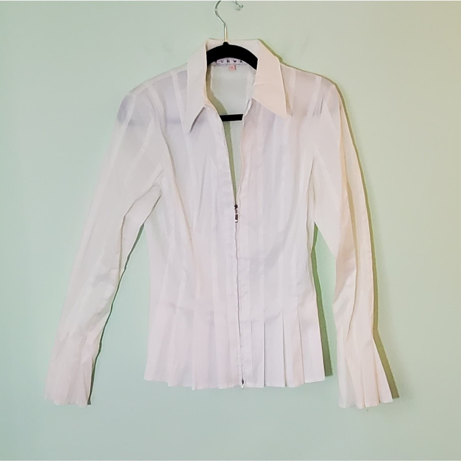 image of Like New Project Runway Pleated Zip Up Blouse / Jacket in White, Women's (Size Large)