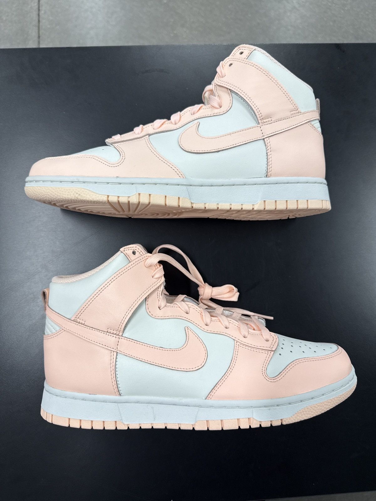 Nike NIKE DUNK HIGH SAIL CRIMSON TINT (WOMEN'S) Size US 5 / IT 35 - 1 Thumbnail