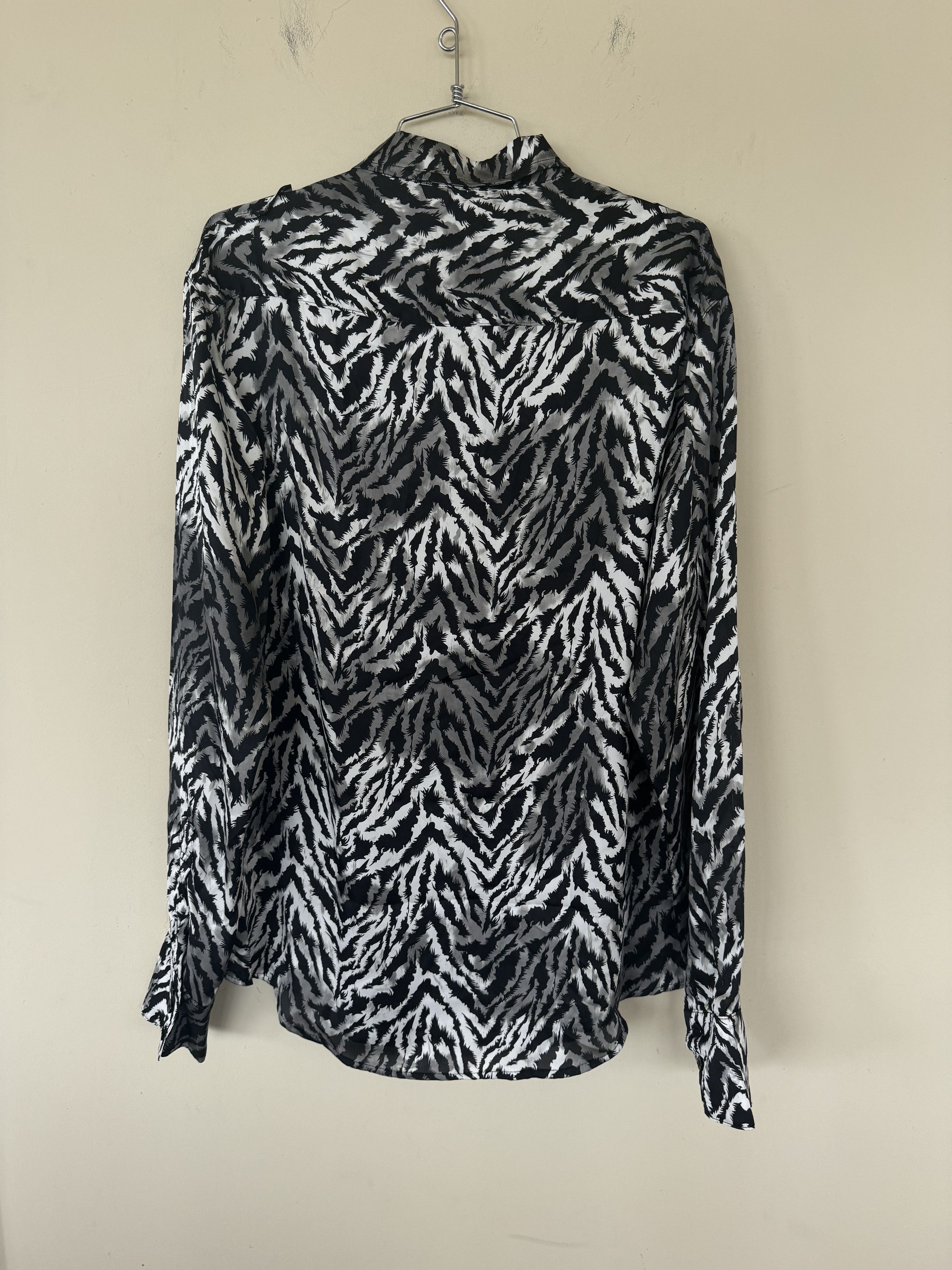 ALEXANDER DIGENOVA AD Tiger Button Up Size US M / EU 48-50 / 2 - 5 Thumbnail