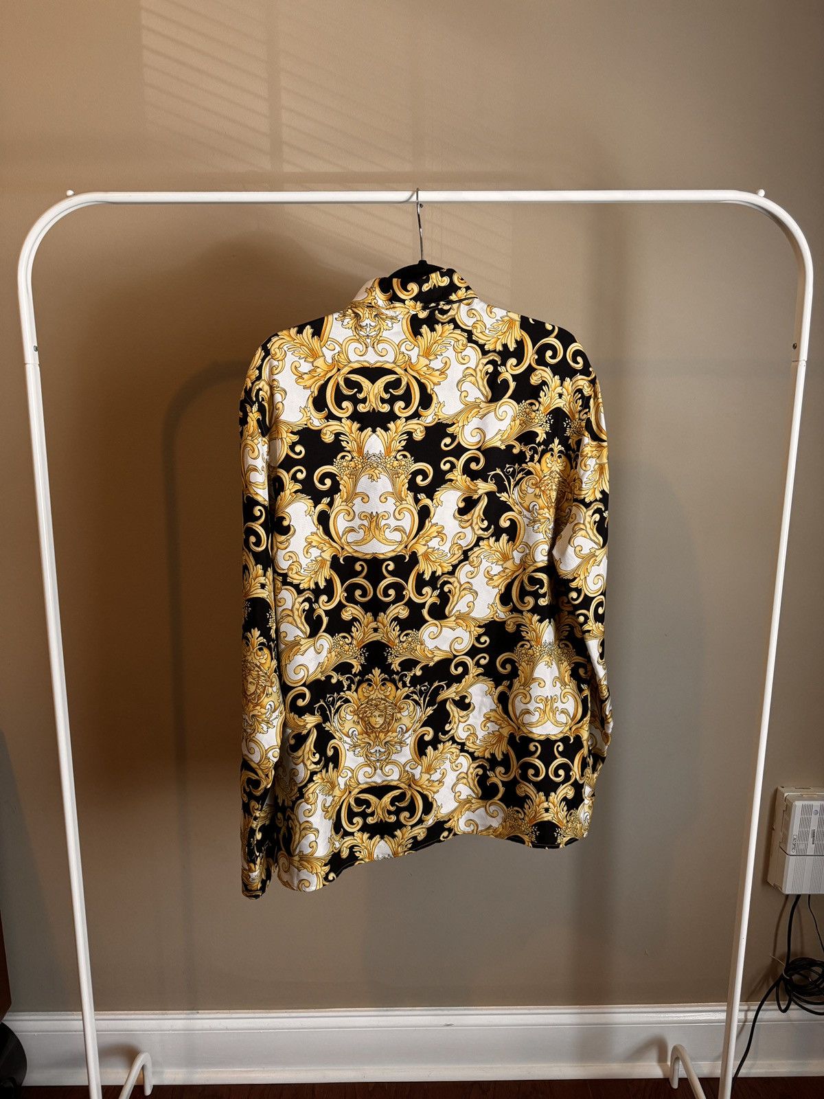 Versace Versace Renaissance 100% Silk button-down long sleeve shirt Size US L / EU 52-54 / 3 - 2 Thumbnail