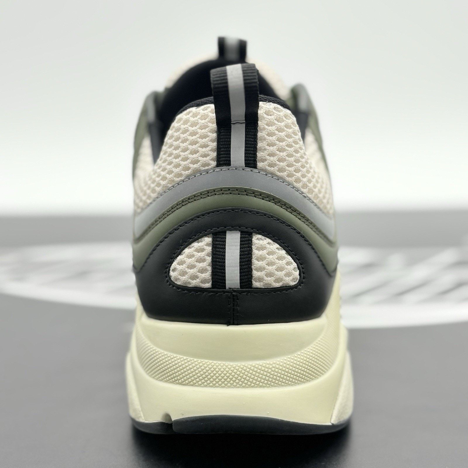 Dior Dior B22 Sneaker ' Khaki Pistachio ' | EXCELLENT CONDITION! Size US 11 / EU 44 - 3 Thumbnail