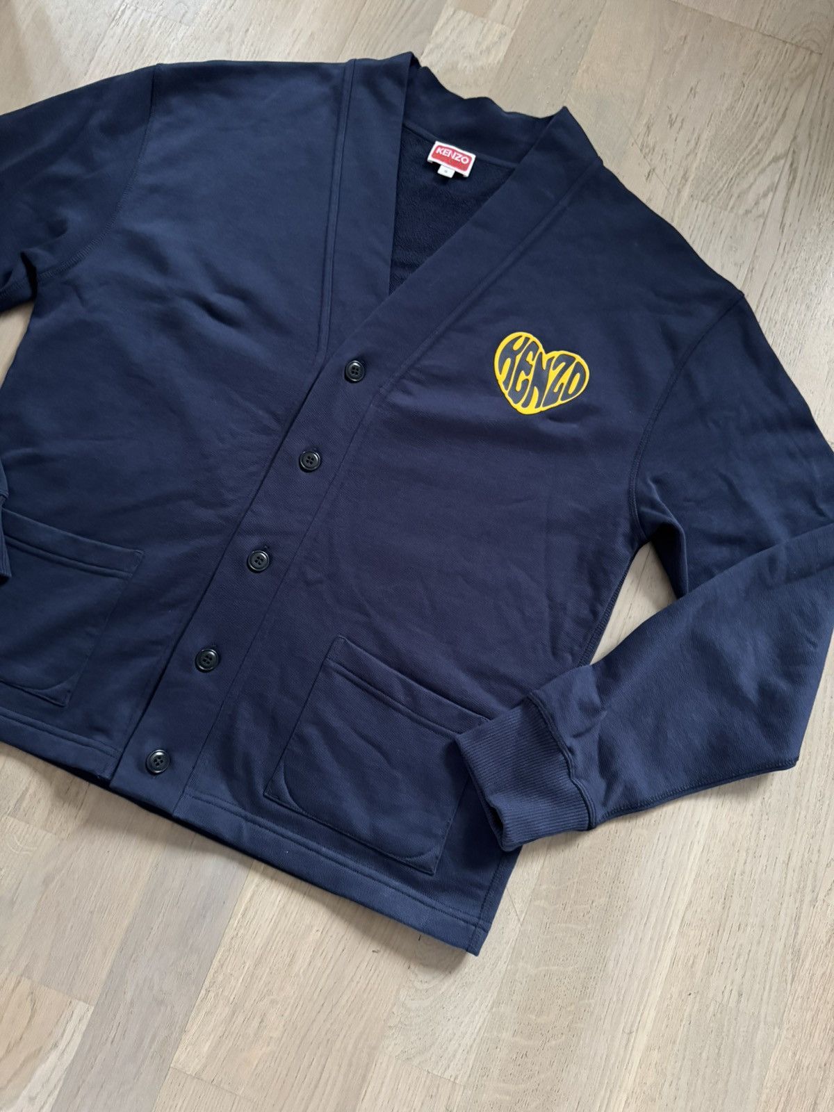 Kenzo KENZO cardigan sz s FITS AS SHOWN IN PHOTOS BY TAPE MEASURE Size US S / EU 44-46 / 1 - 2 Thumbnail
