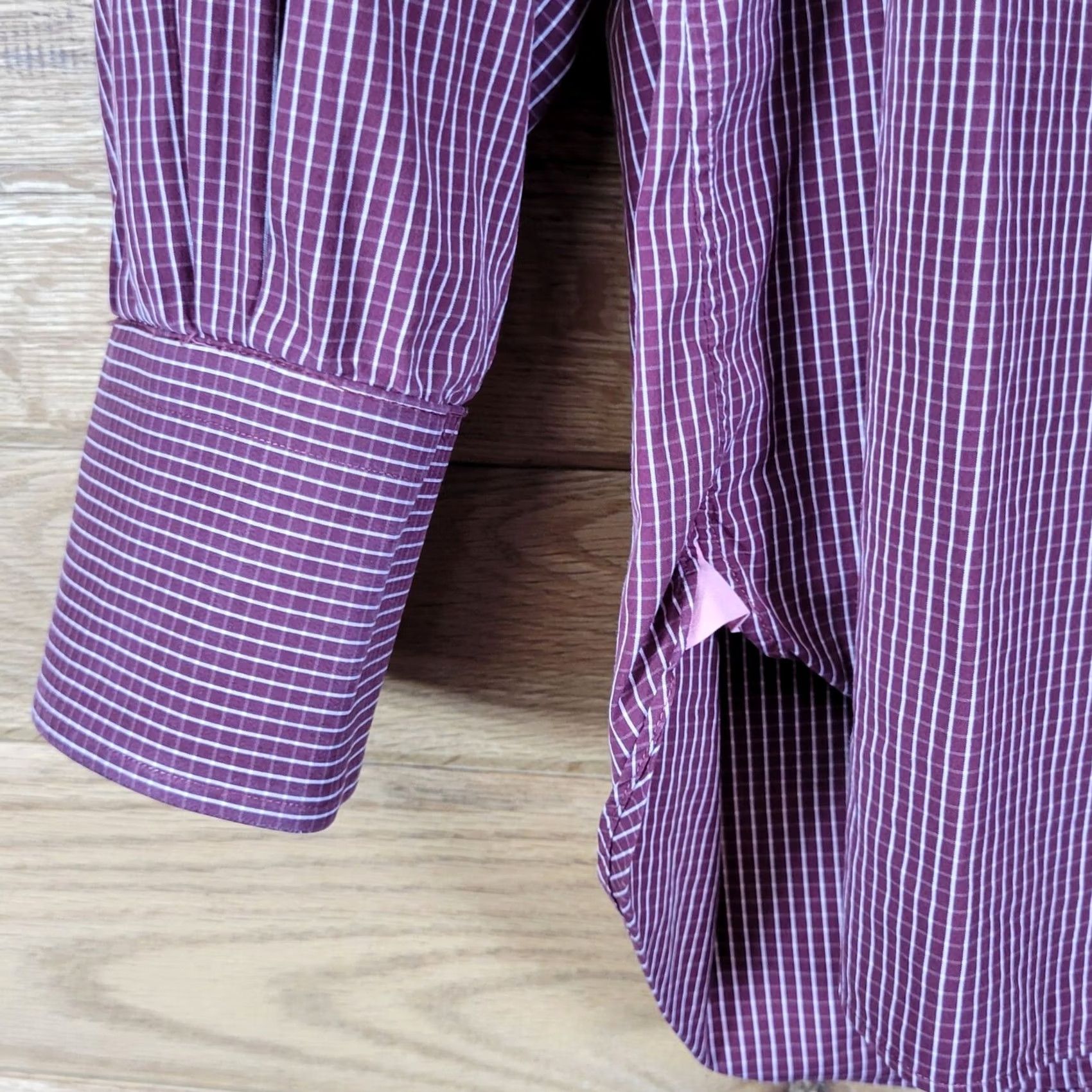 Pinko PINK Shirtmaker London Mens Athletic Fit Dress Shirt 17 Regular Sleeve Burgundy Check Long Sleeve Size 46R - 6 Thumbnail