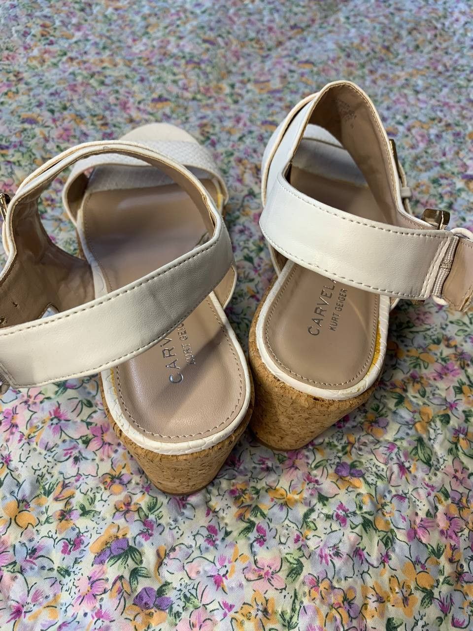 Kurt Geiger Kurt Geiger Carvela white leather women's platform sandals Size US 8.5 / IT 38.5 - 9 Thumbnail