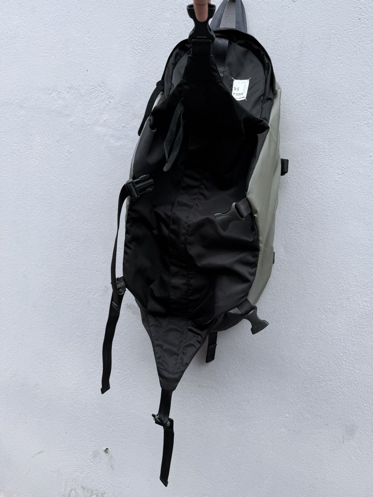 If Six Was Nine 🔥RARE🔥Japanese Designer “kiruna” like OAKLEY Utility Bagpack Size ONE SIZE - 8 Thumbnail