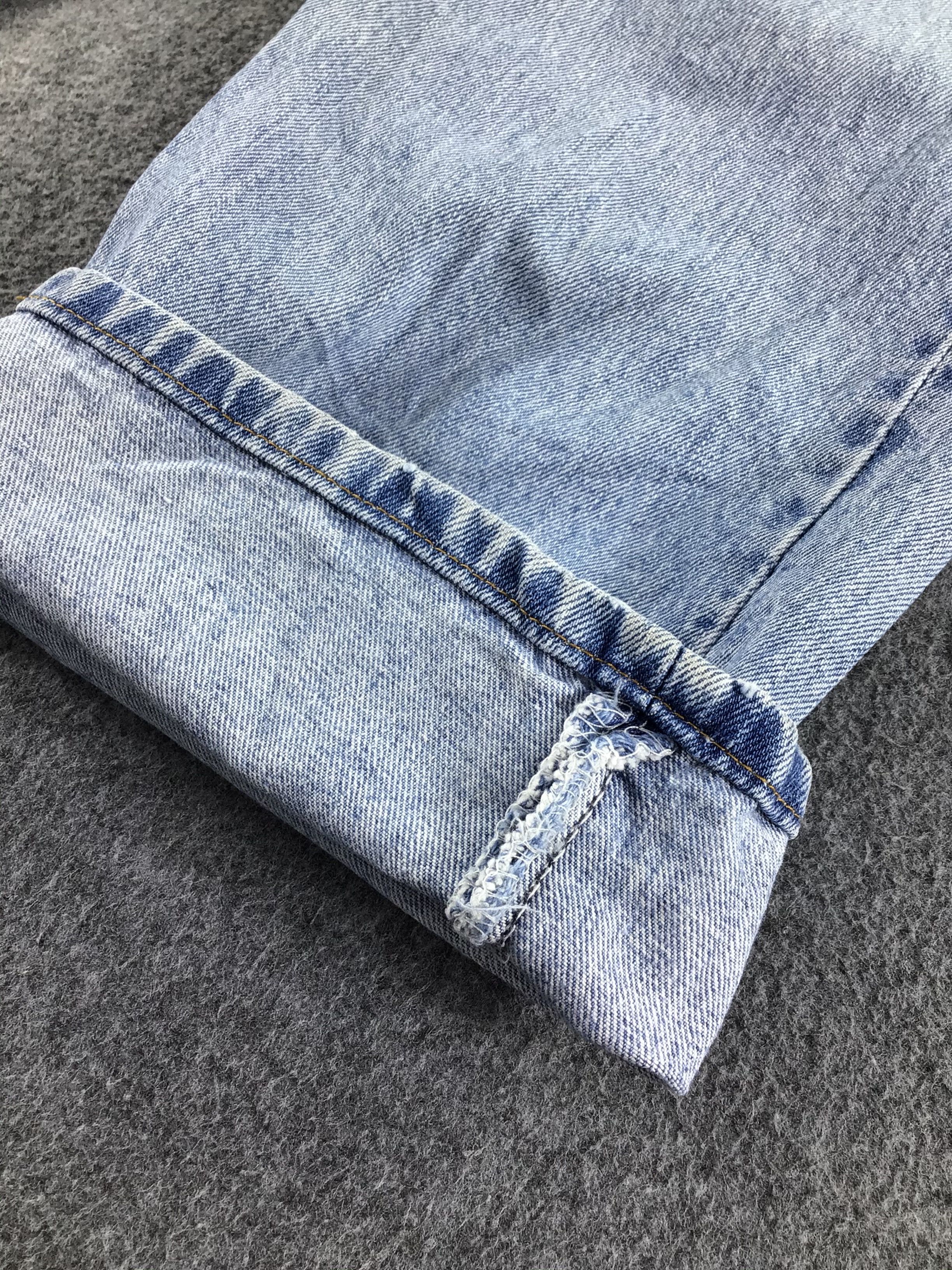 Levi's Vintage Levis 501 Jeans Levi's Faded Blue Denim -J418 Size US 35 - 6 Thumbnail