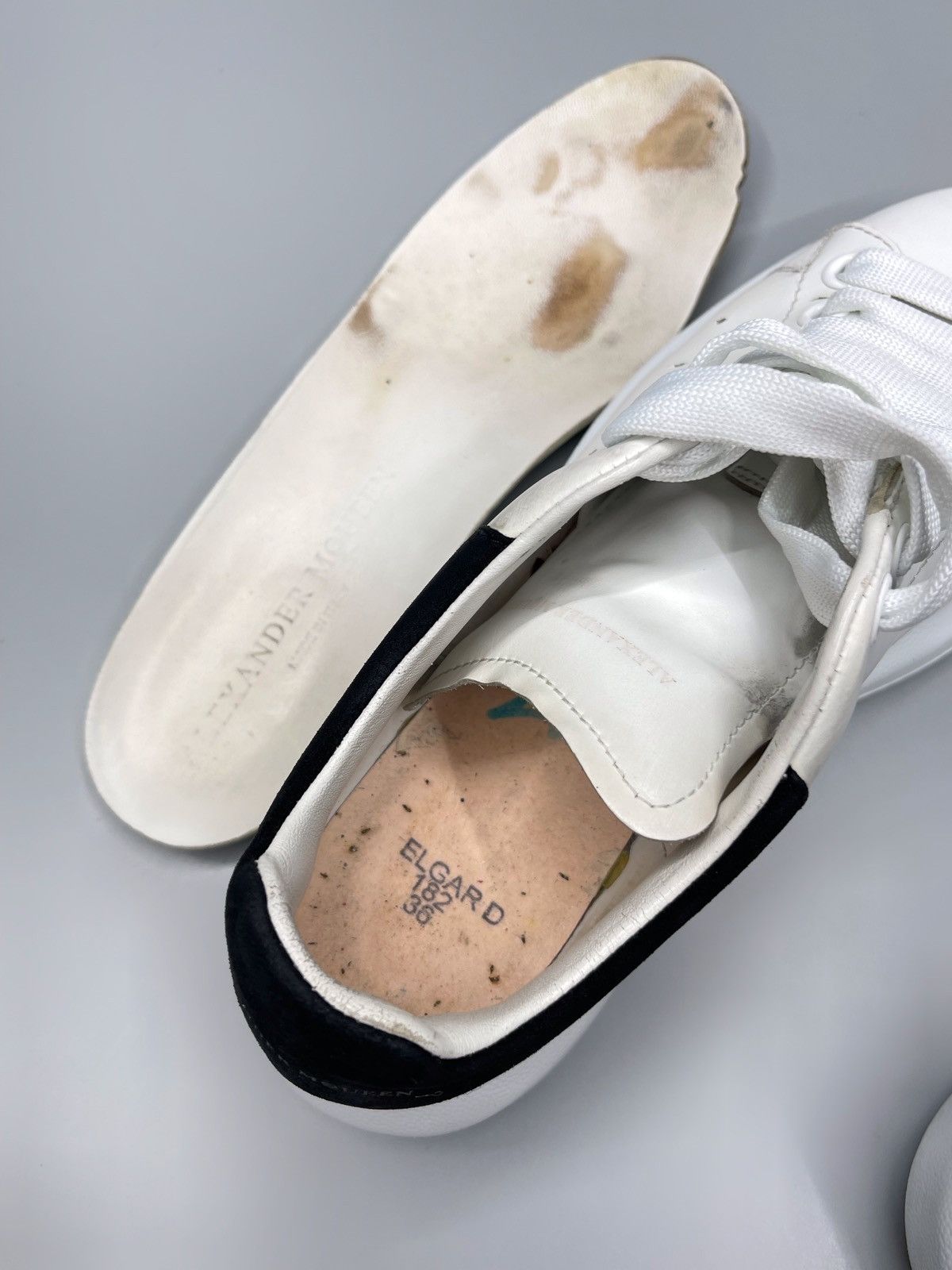 Alexander McQueen Alexander Mcqueen White Oversize Sneakers Size US 6 / IT 36 - 8 Thumbnail