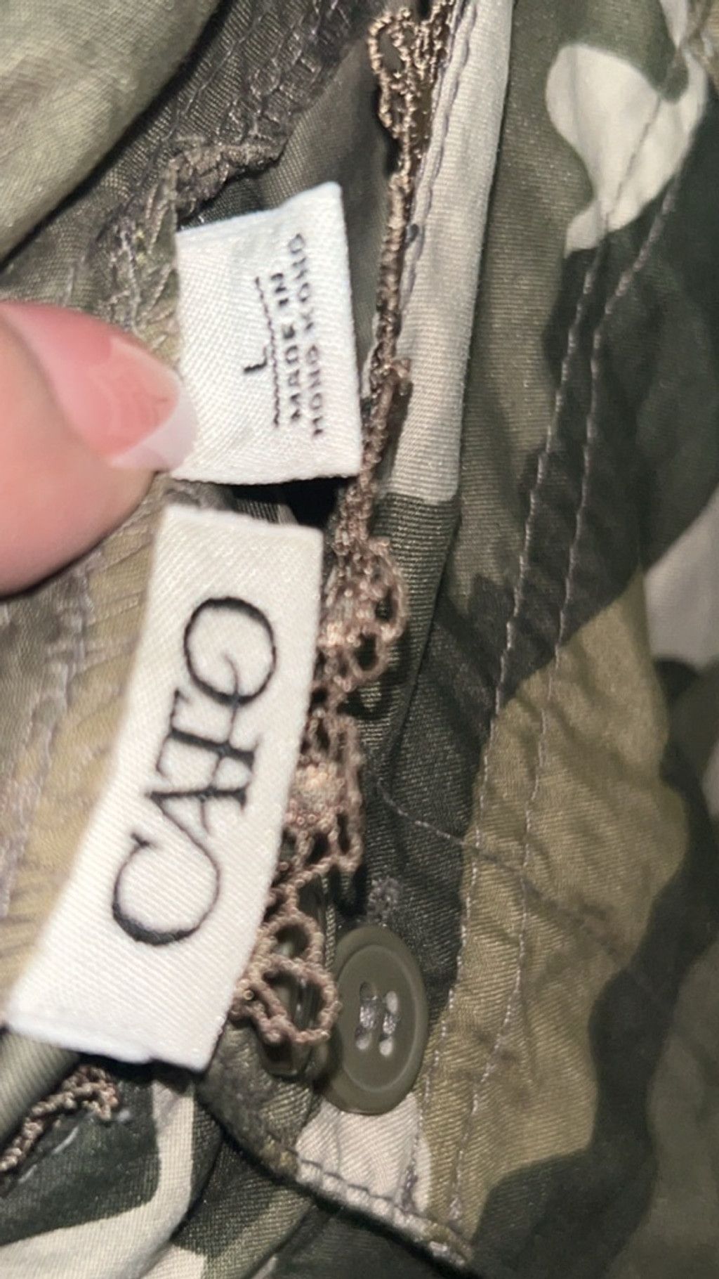 Cartoon Network Women's Cato Camo Cargo Shorts L Green Beige Size 33" - 4 Thumbnail