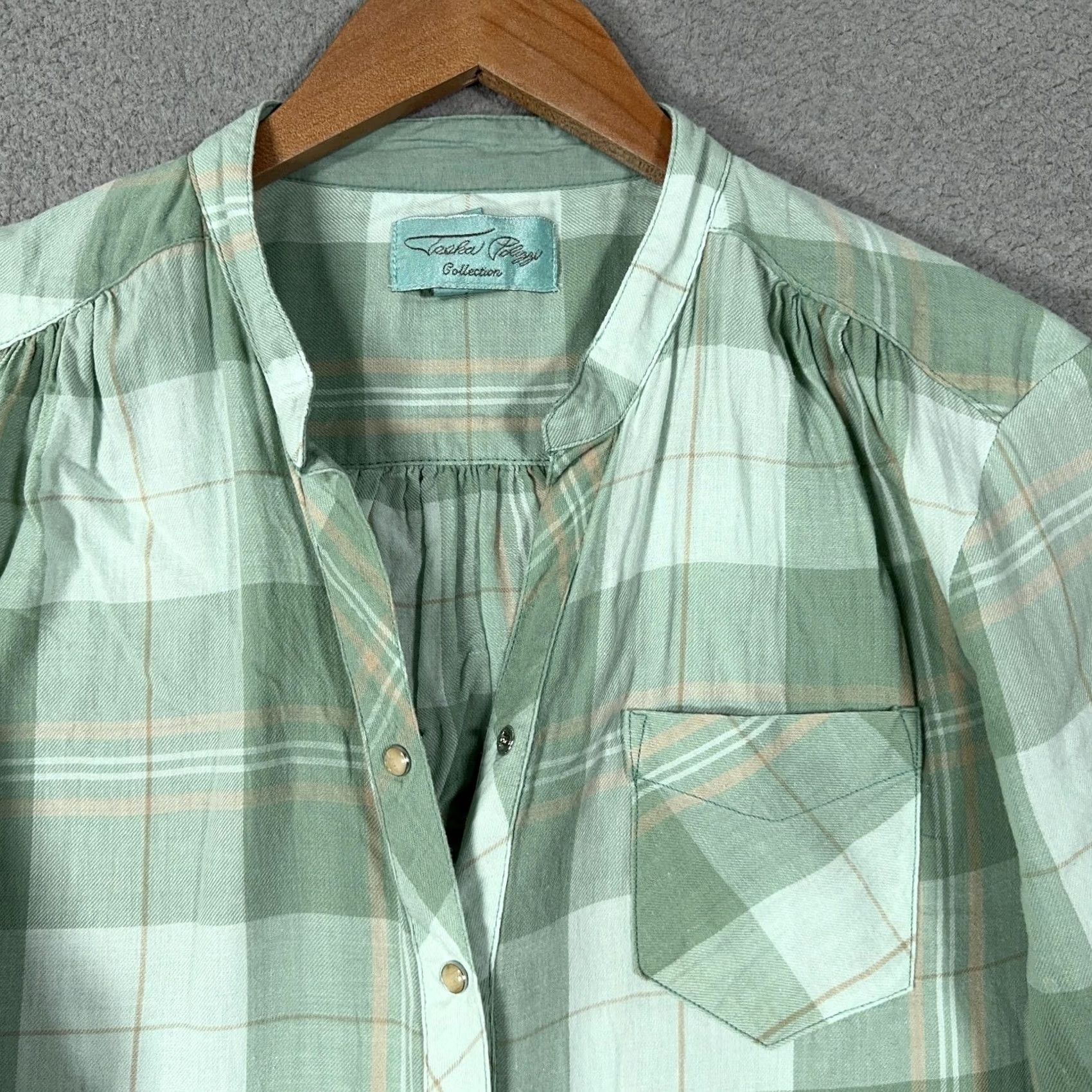 Vintage Tasha Polizzi Collection Pearl Snap Top Womens L Green Plaid Roll Tab Sleeve Western Shirt Size L / US 10 / IT 46 - 4 Thumbnail
