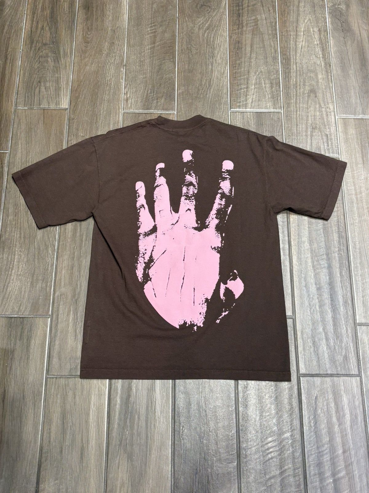 Revenge REVENGE x XXXTENTACION “KILL HAND” TEE - SIZE L - (BROWN) Size US L / EU 52-54 / 3 - 2 Thumbnail
