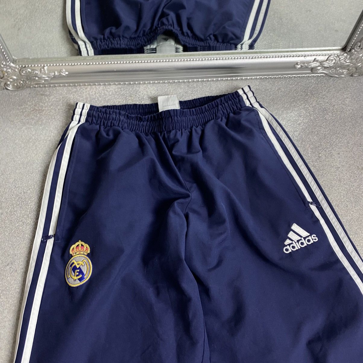 Adidas Vintage Adidas Real Madrid Track Drill Pants Size US 32 / EU 48 - 3 Thumbnail