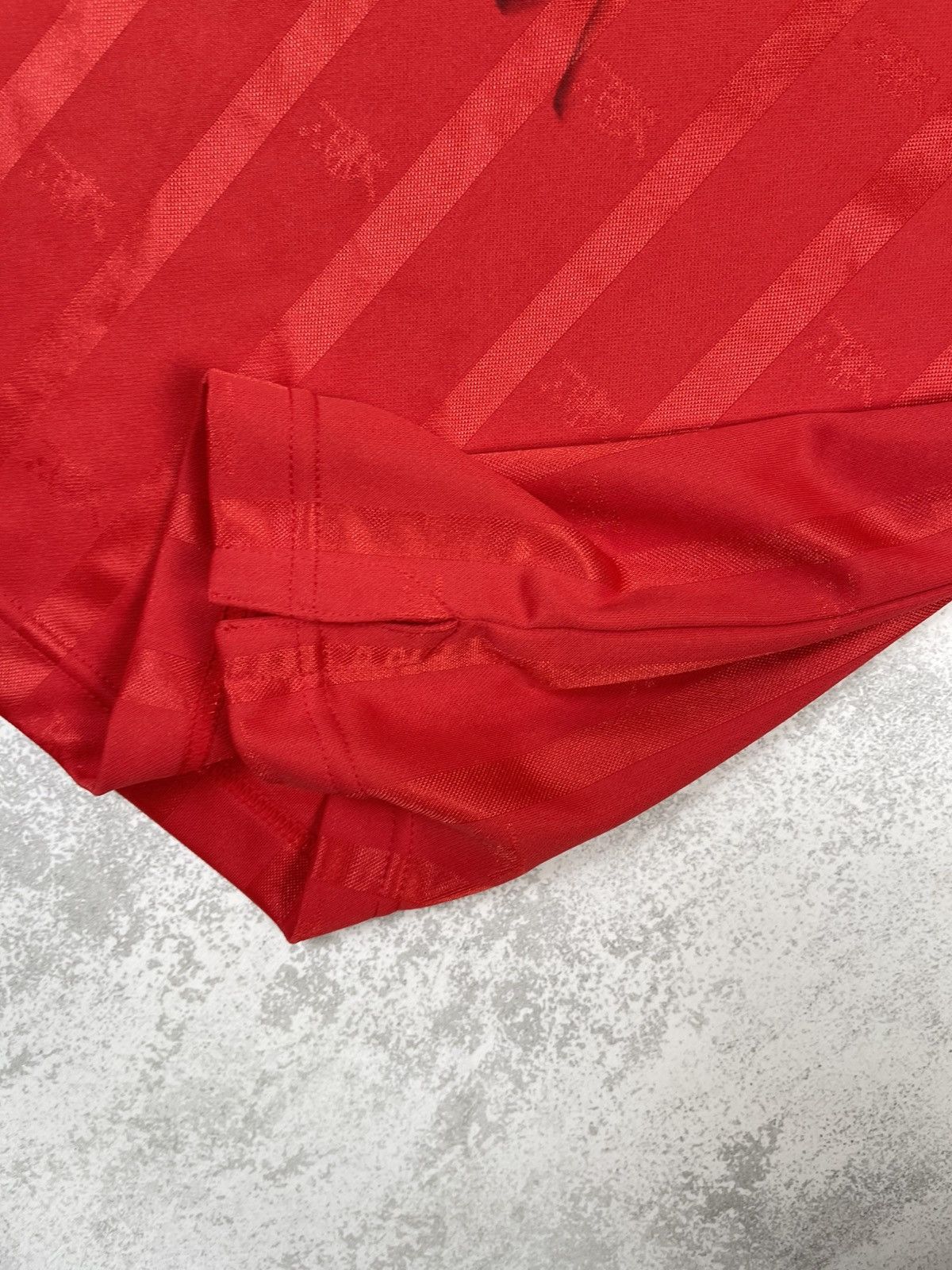 Other Paul Merson Signed Arsenal 1988/90 Home Retro Jersey JVC Size US XL / EU 56 / 4 - 7 Thumbnail