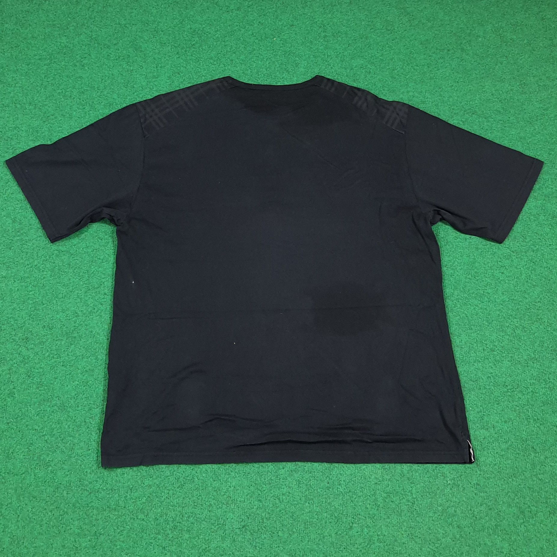 Burberry Vintage Burberry London Button Tshirt C285N9 Size US XL / EU 56 / 4 - 3 Thumbnail
