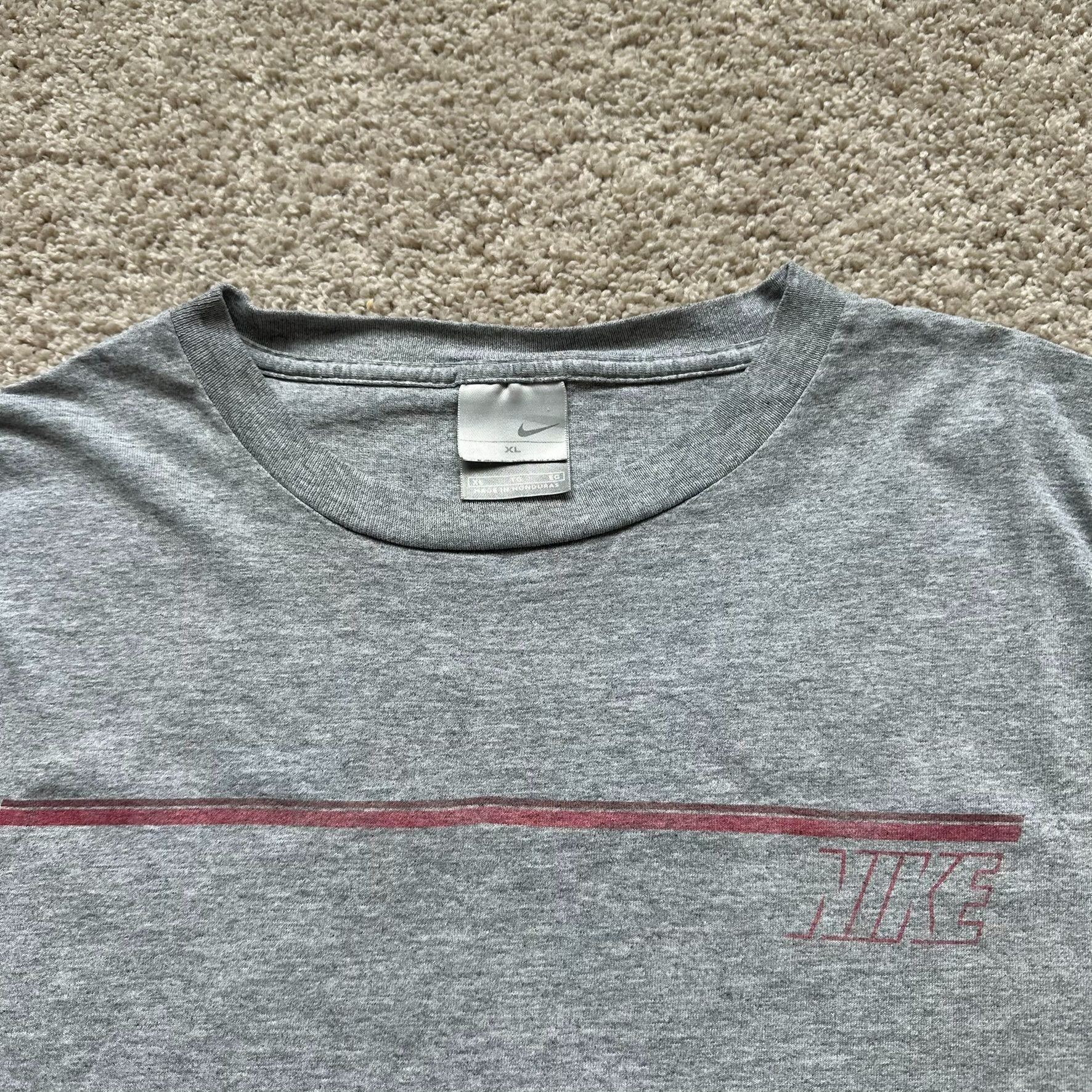Nike Vintage Y2K Nike Logo T-Shirt Gray Spell Out Streetwear Size US XL / EU 56 / 4 - 2 Thumbnail
