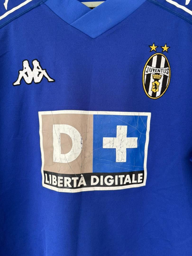 Vintage Vintage 98’s Juventus Kappa Jersey Away Jersey Size US L / EU 52-54 / 3 - 10 Thumbnail