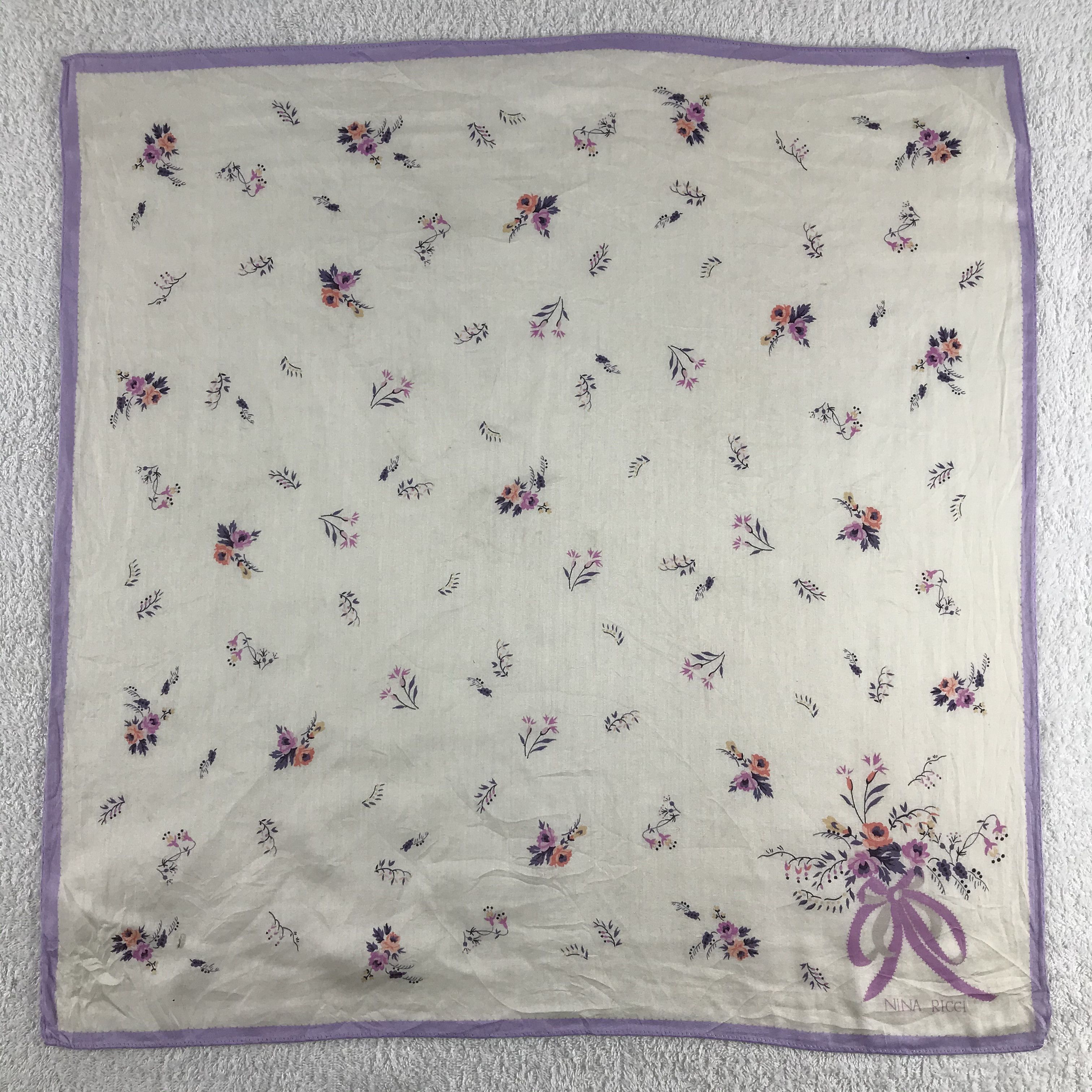 Nina Ricci × Vintage Pierre Balmain Bandana / Handkerchief / Neckerchief - S042 Size ONE SIZE - 1 Thumbnail