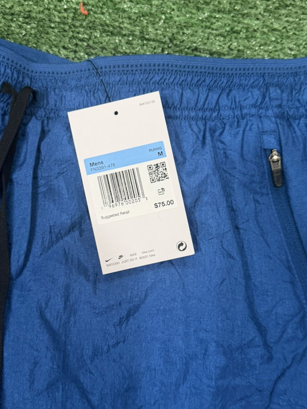 Nike Nike Stride Dri-FIT 5" Brief-Lined Running Division Shorts Size US 32 / EU 48 - 2 Thumbnail