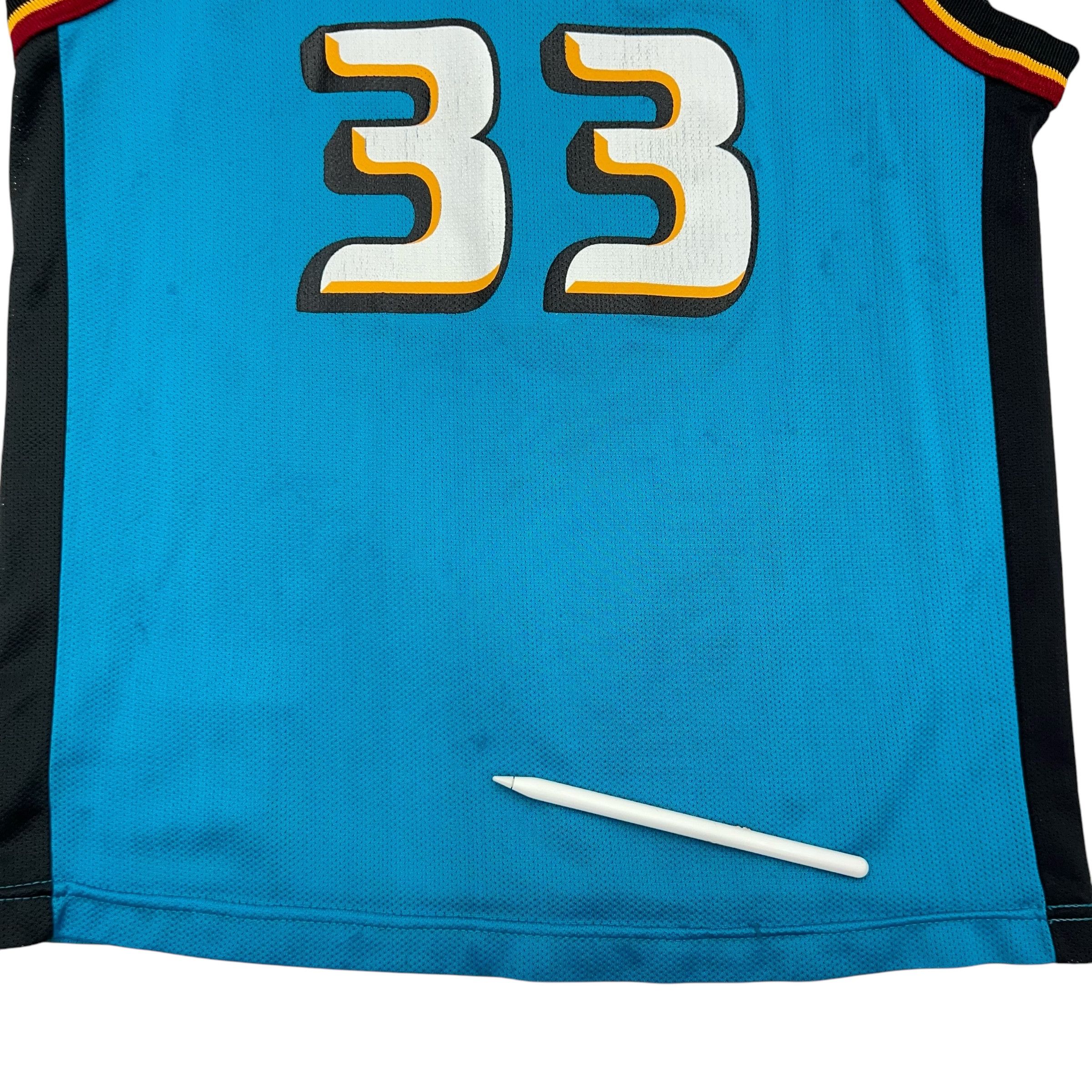 Champion × NBA GRANT HILL DETROIT PISTONS NBA CHAMPION KID JERSEY Size US S / EU 44-46 / 1 - 9 Thumbnail