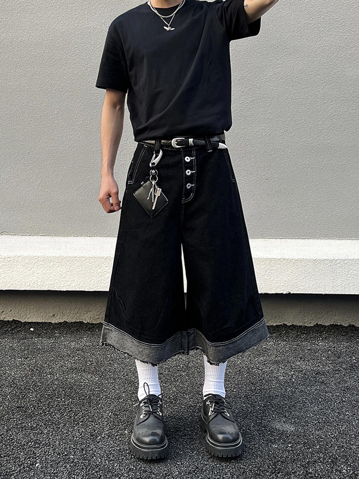 Japanese Brand Multi Button Black Denim Jorts Size US 32 / EU 48 - 3 Thumbnail