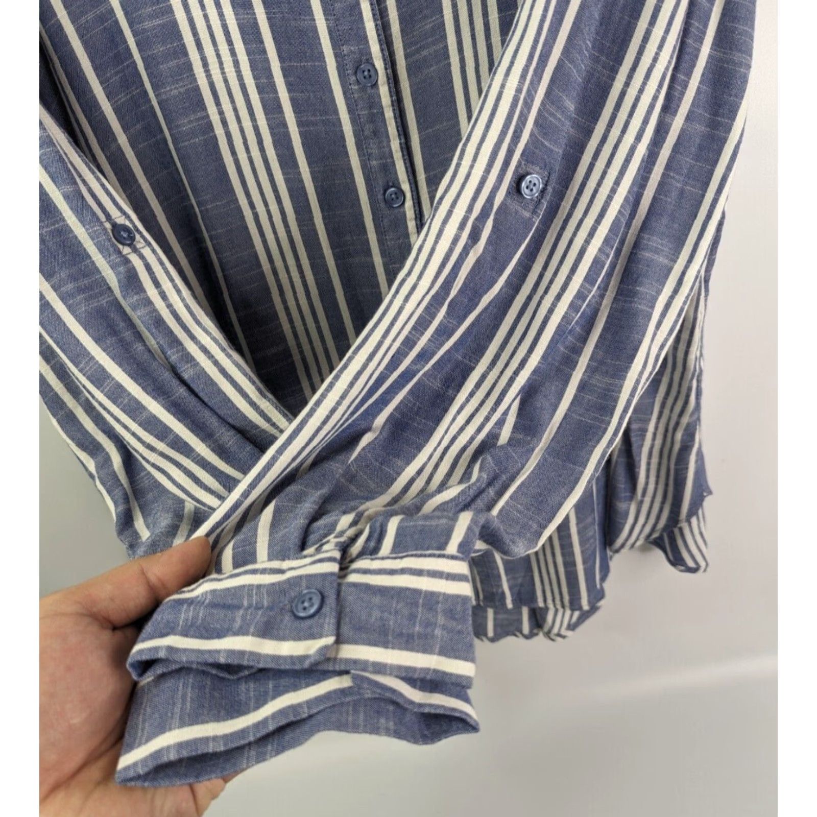 FRED Fred David Blouse Shirt 3X Womens Long Sleeve Striped Blue NWT Rayon Spandex Plus Size Size XXL / US 16-18 / IT 52-54 - 2 Thumbnail