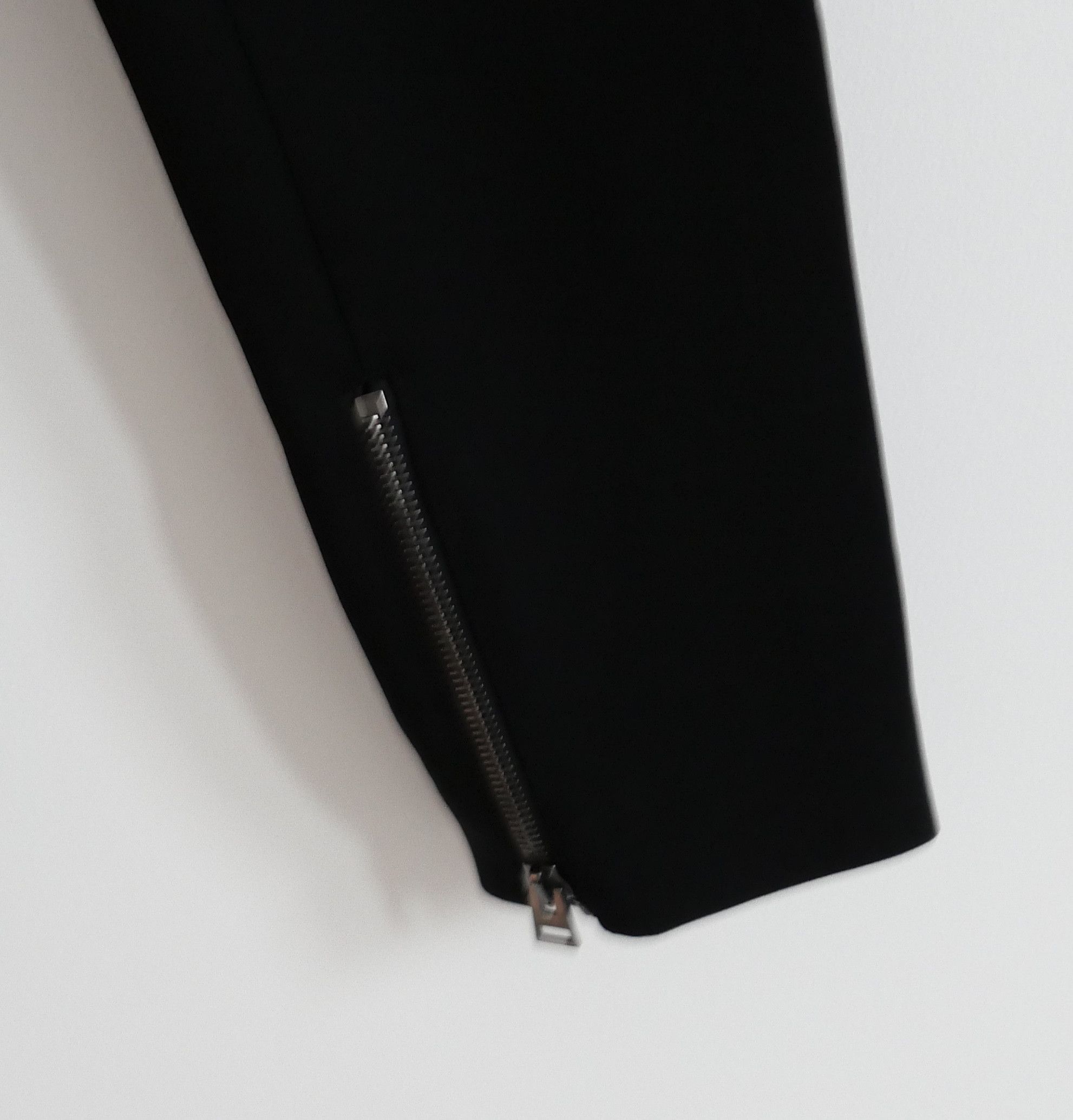 Tom Ford Tom Ford Chunky Zip Biker Trousers Size 27" / US 4 / IT 40 - 3 Thumbnail