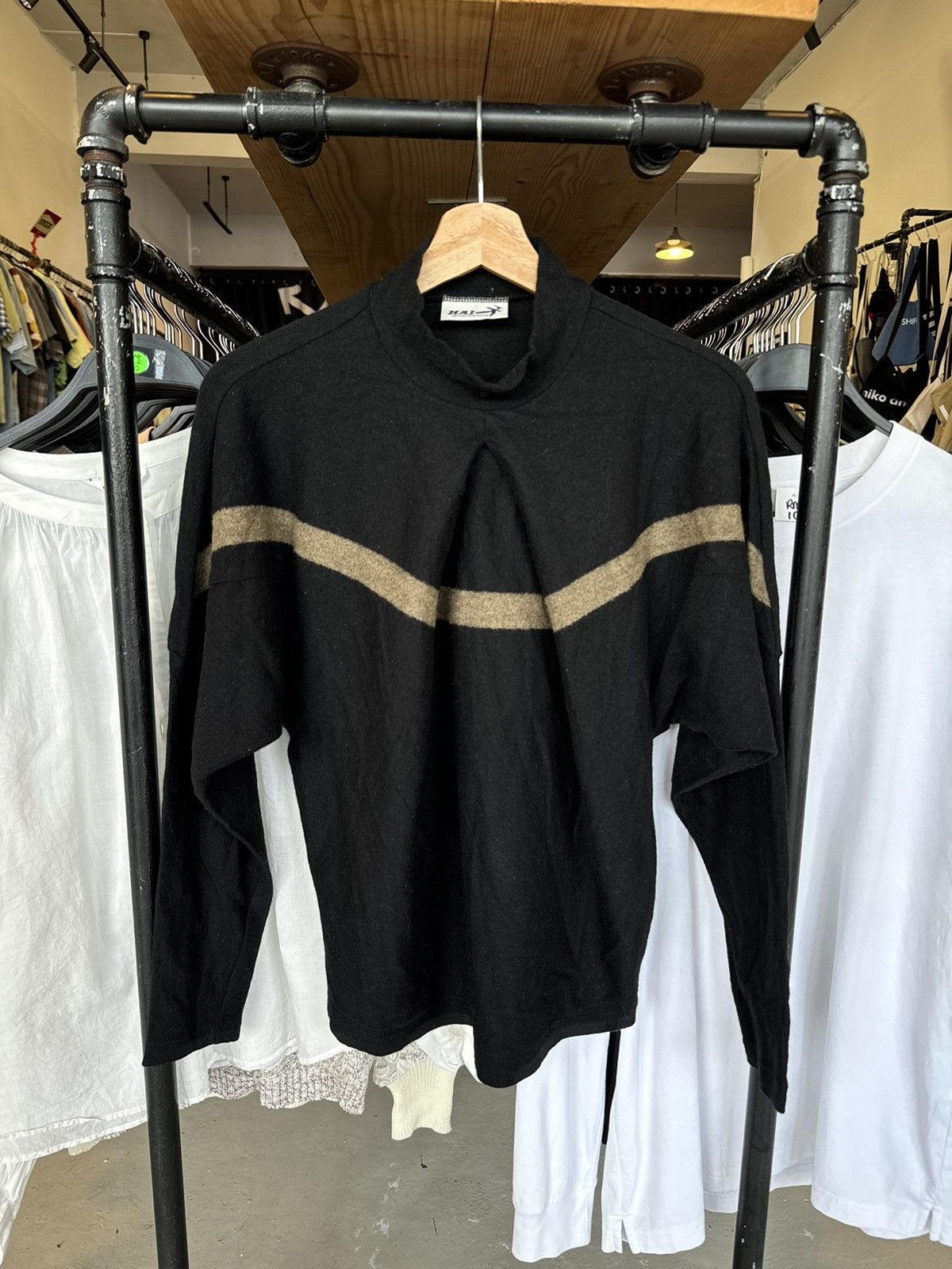 Hai Sporting Gear Vintage Issey Miyake Hai Sporting Gear Crewneck Size US M / EU 48-50 / 2 - 1 Thumbnail